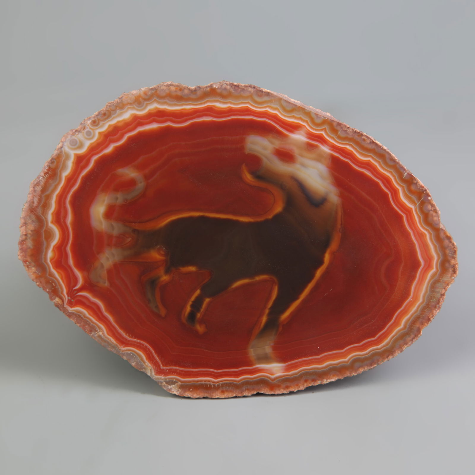 BEAST-PATTERN AGATE ORNAMENT - 2