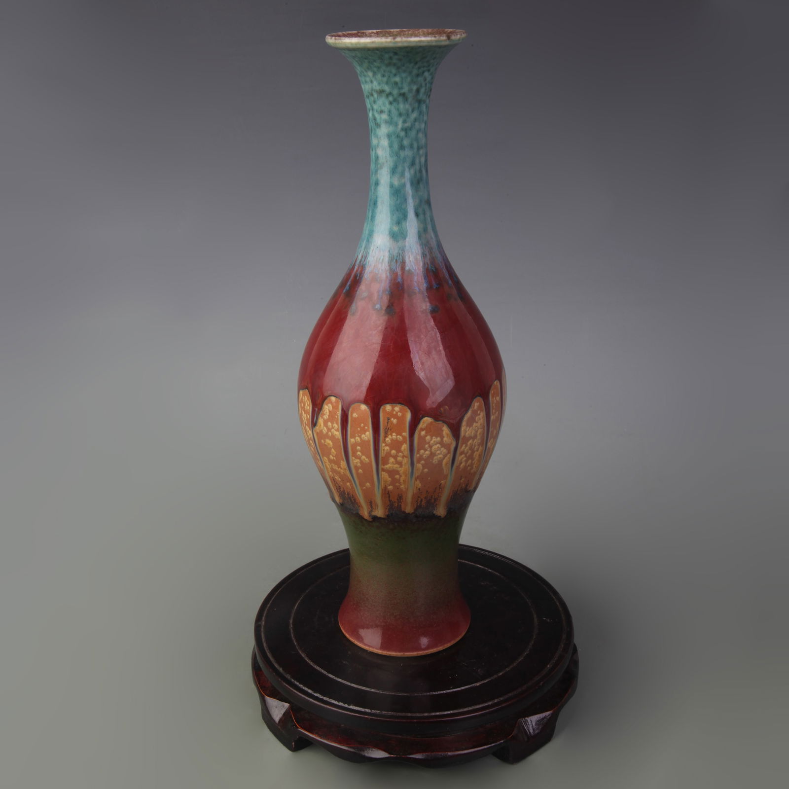 WUCAI TRANSMUTATION GLAZE FISHTAIL STYLE PORCELAIN VASE (1 of 5)