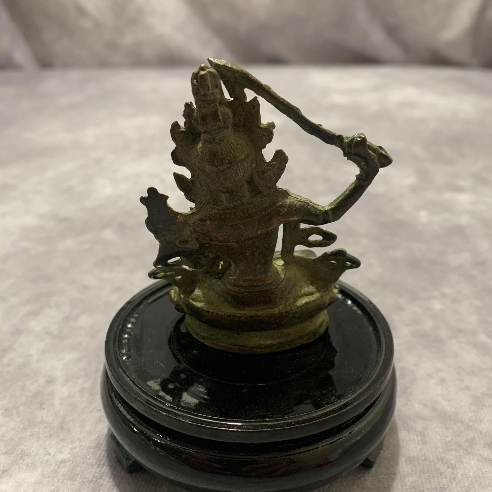 A FINE SMALL TIBETAN BUDDHIST STATUES - 3