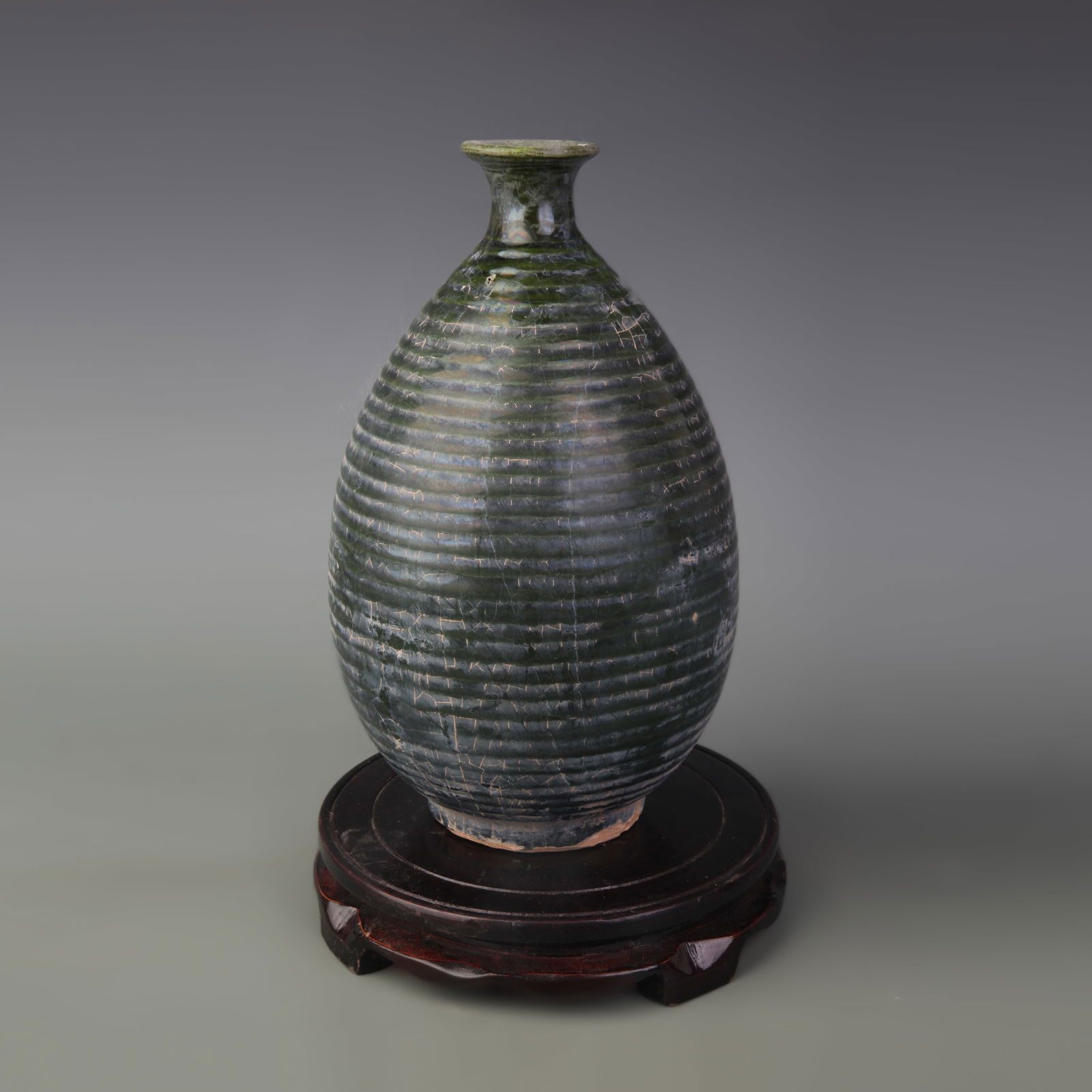 GREEN COLOR GLAZE STRING PATTERN OLD PORCELAIN VASE (1 of 5)