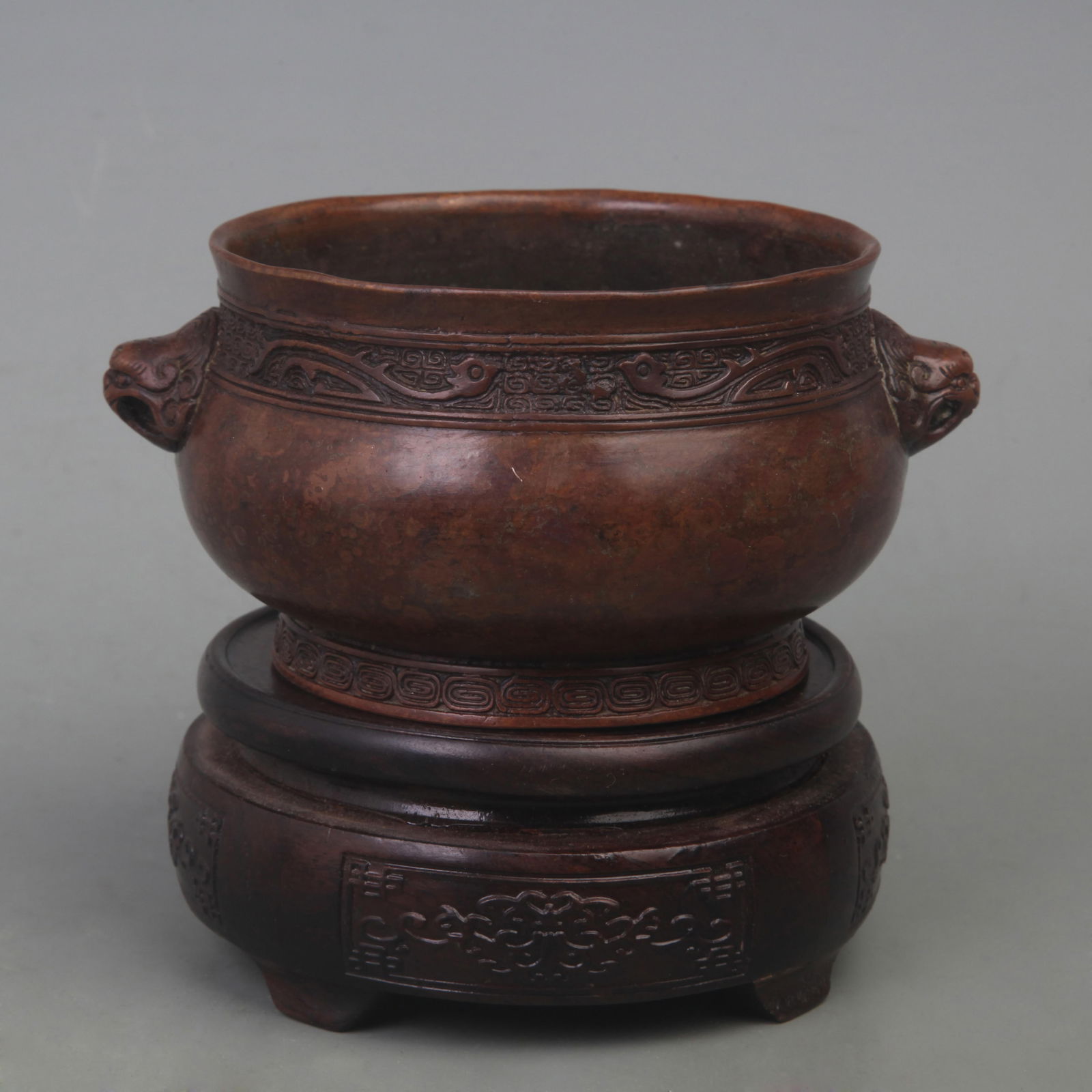LION EAR ROUND FOOT INCENSE BURNER: Ming Dynasty Style, Diameter: 5.5 inch; High: 2.8 inch;