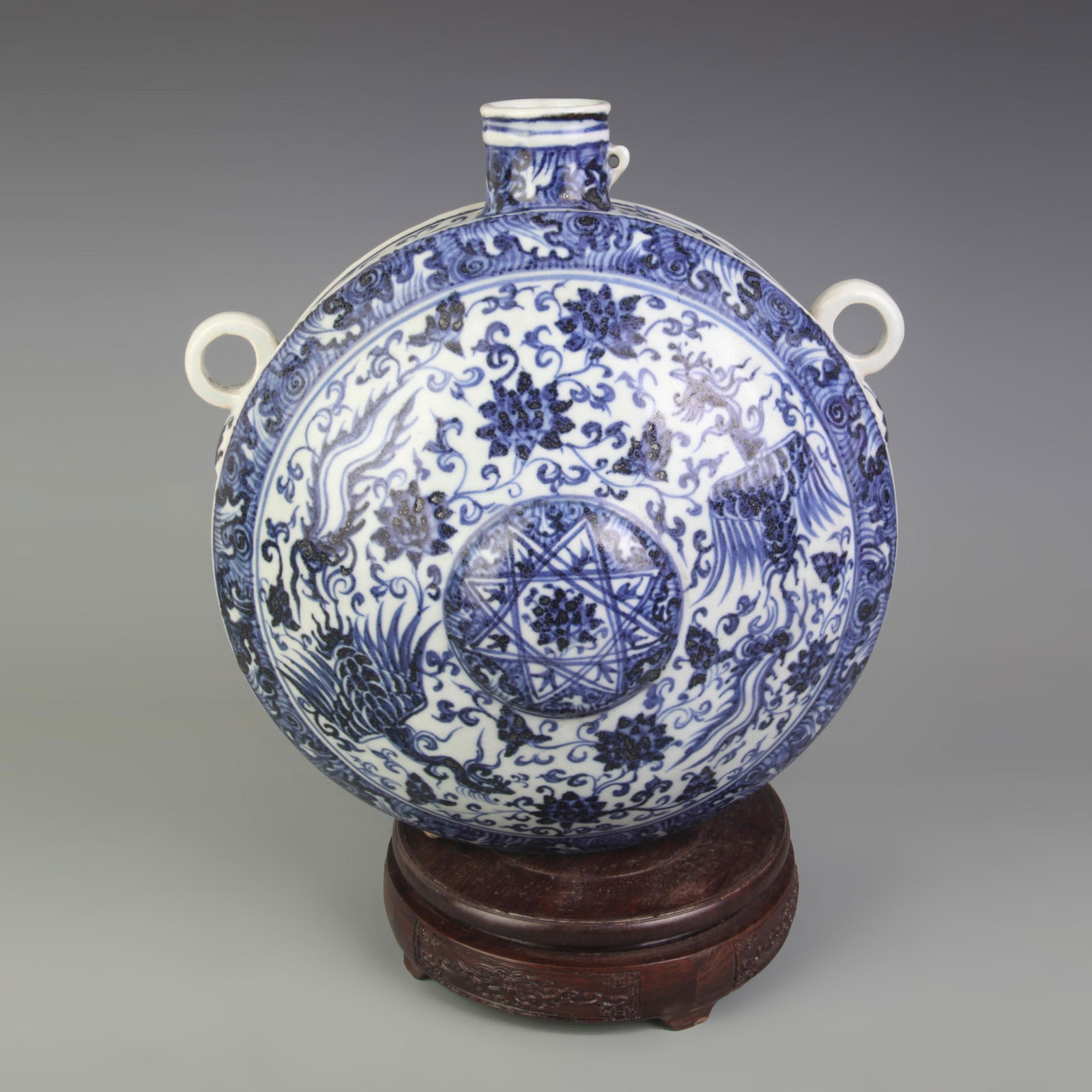 BLUE AND WHITE COLOR MOON FLOWR PATTERN MOON STYLE PORCELAIN VASE: Ming Dynasty Style, Long: 10.3 inch; Width: 9.3 inch; High: 4.1 inch;