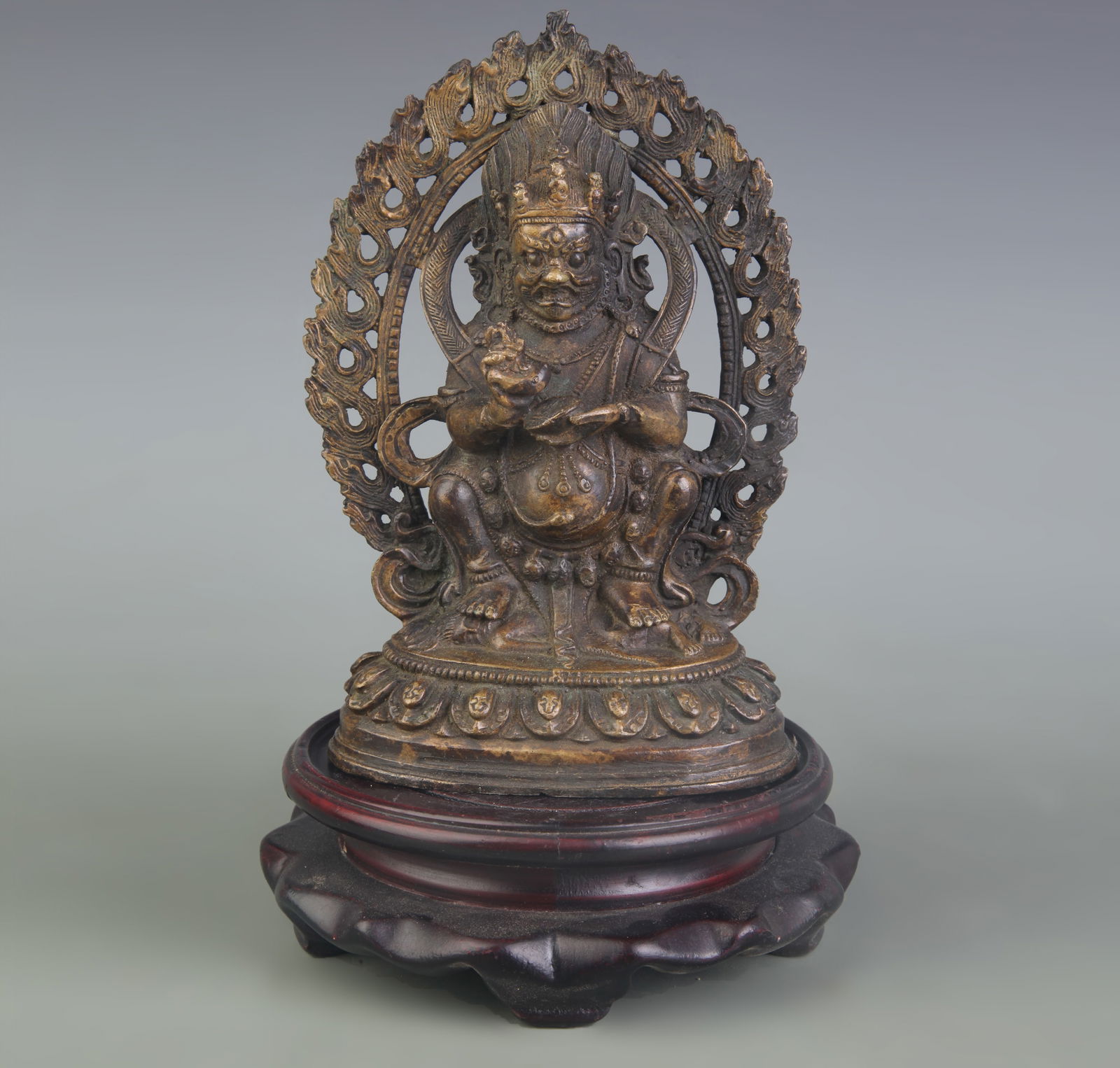 A FINE BRONZE WEALTH GOD STATUE (1 of 5)