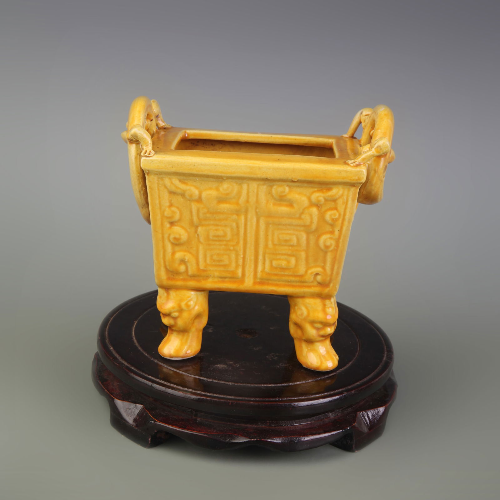 YELLOW-GLAZED SQUARE DING STYLE PORCELAIN INCENSE BURNER: Qing Dynasty Qian Long Period: Long: 5.5 inch; High: 5.6 inch