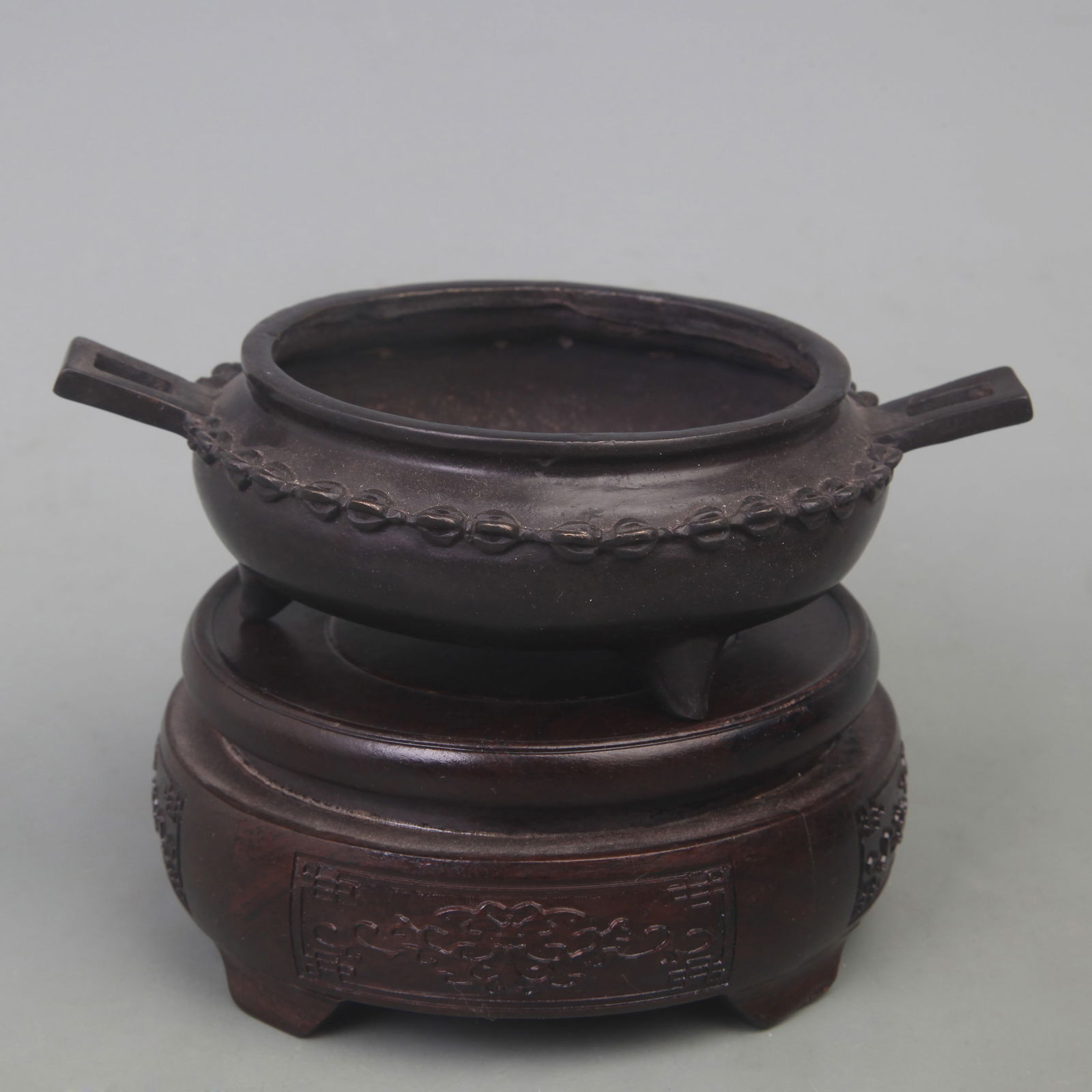 A BRONZE FU SHAN-STYLE INCENSE DIFFUSER WITH BAGUA PATTERNS - 4