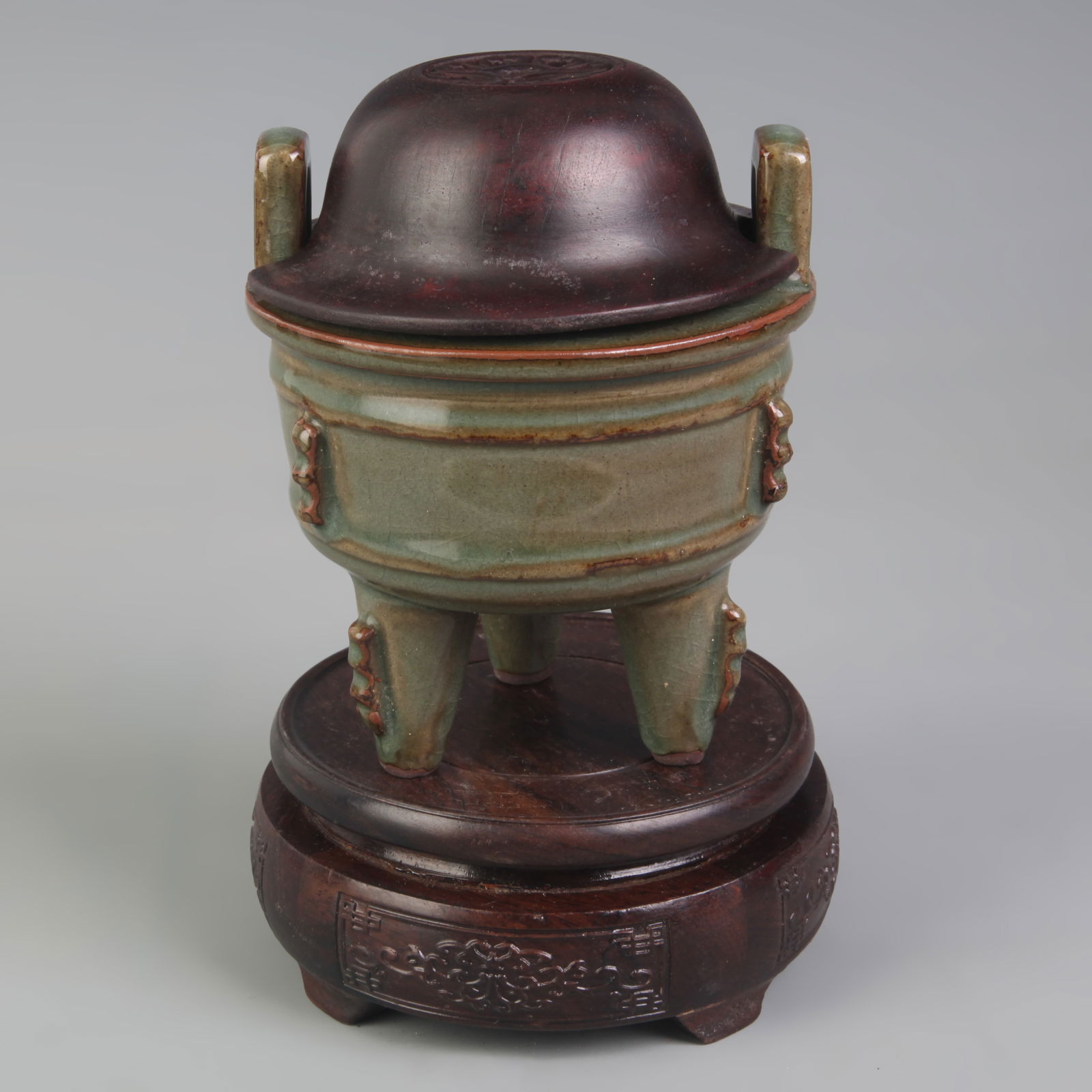 LONGQUAN KILN TRIPOD CENSER WITH WOOD LID AND HIGH FEET: Ming Dynasty Style, High: 4.9 inch; Diameter: 3.9 inch;