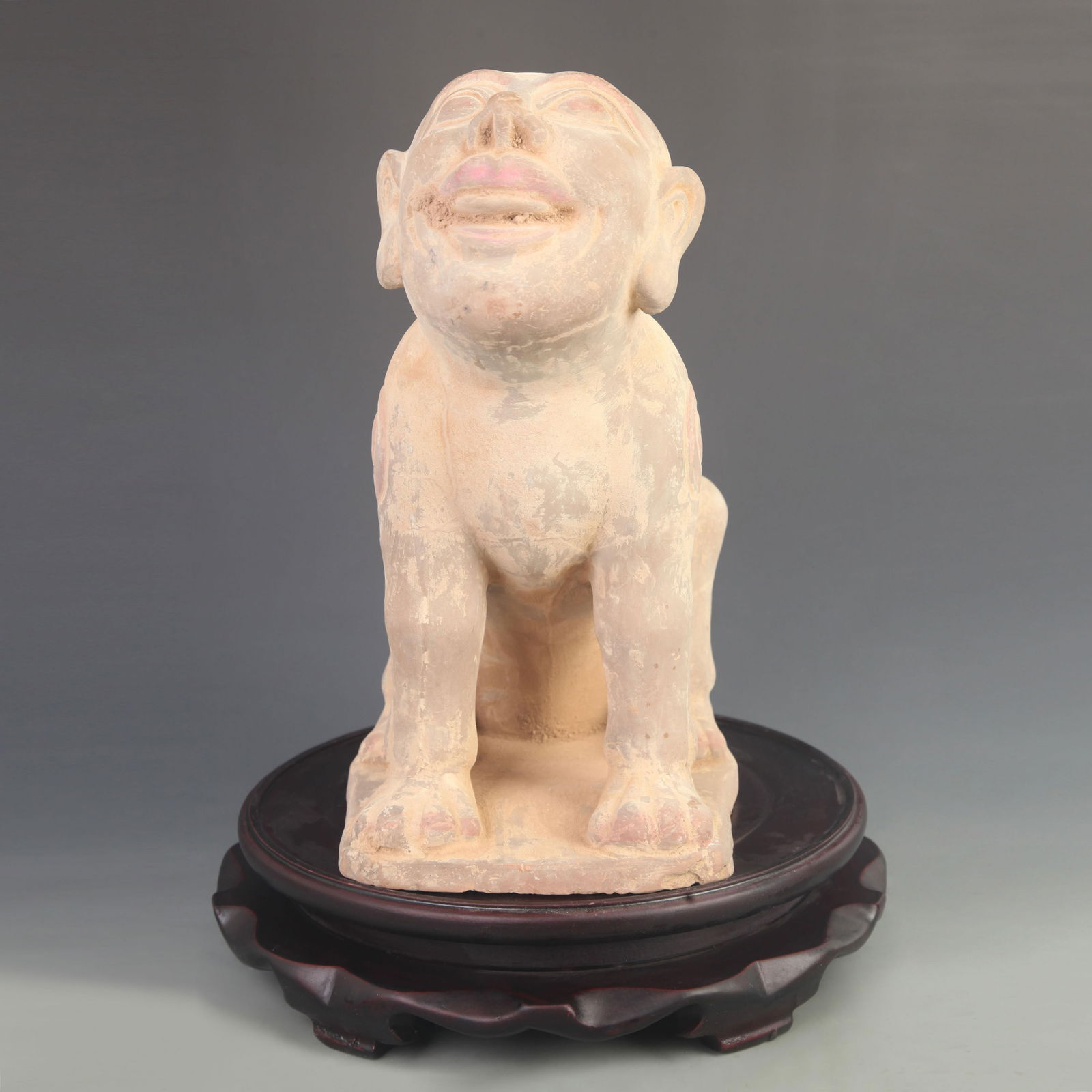 A HANG DYNASTY STYLE HUMAN-FACED GRAVE-GUARDING BEAST: Han Dynasty Style, High: 12.0 inch; Width: 5.00 inch; Long: 9.00 inch;