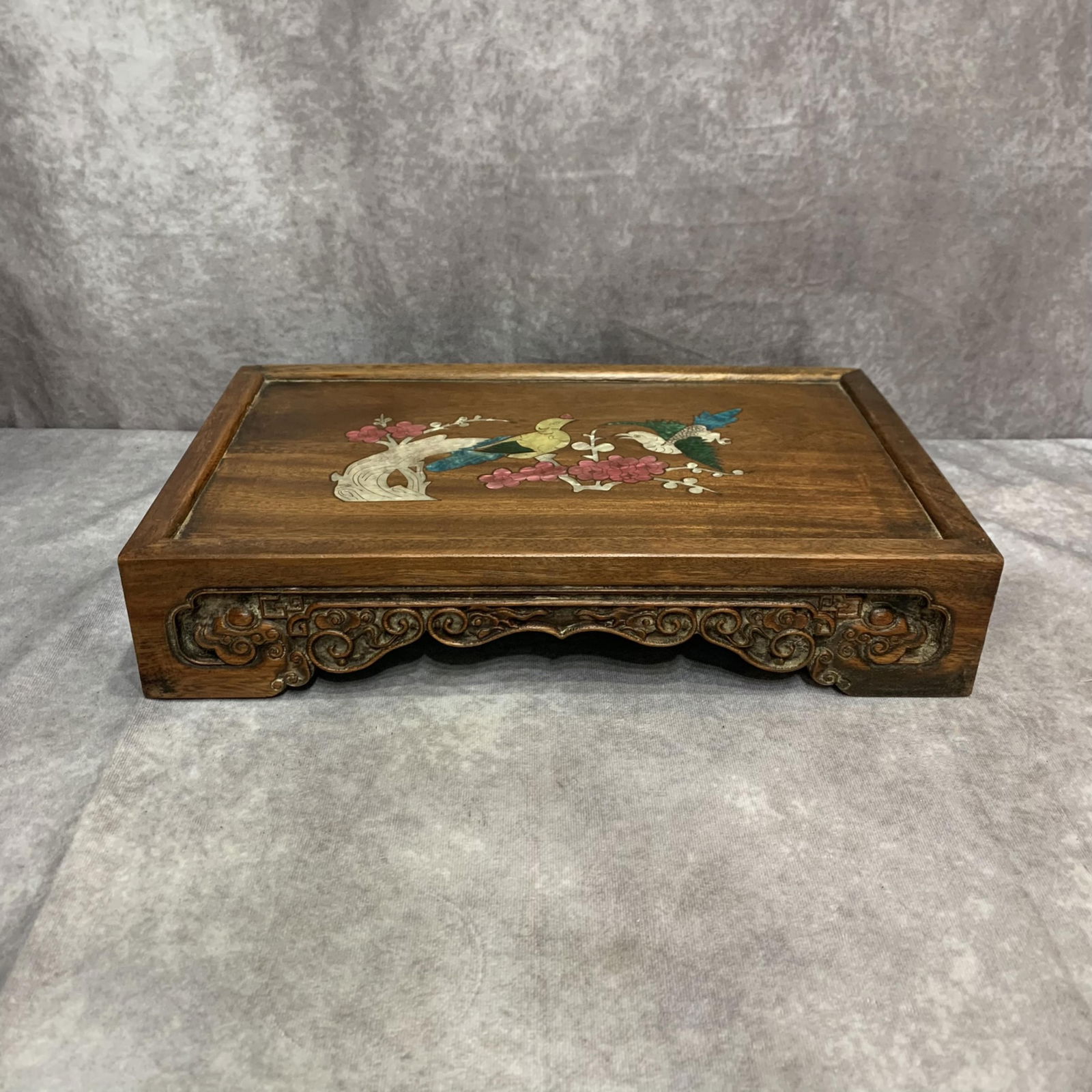 A FINE BOXWOOD MADE SMALL TABLE INLAY WITH SHELL - 3
