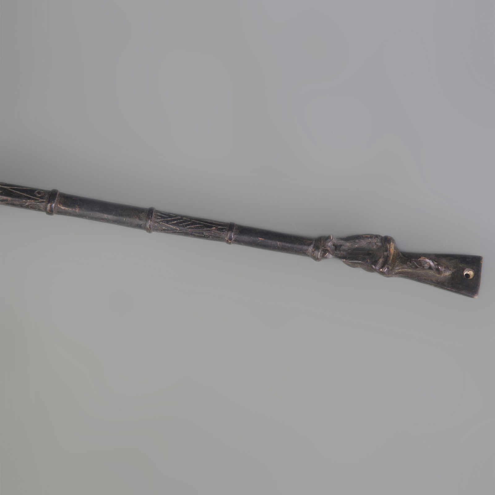 A LONG BRONZE MEASURING SPOON - 3