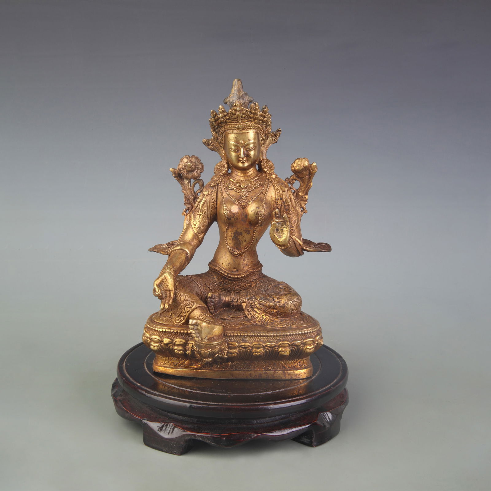 A FINE BRONZE GREEN TARA STATUE: Qing Dynasty; High: 8.1 inch