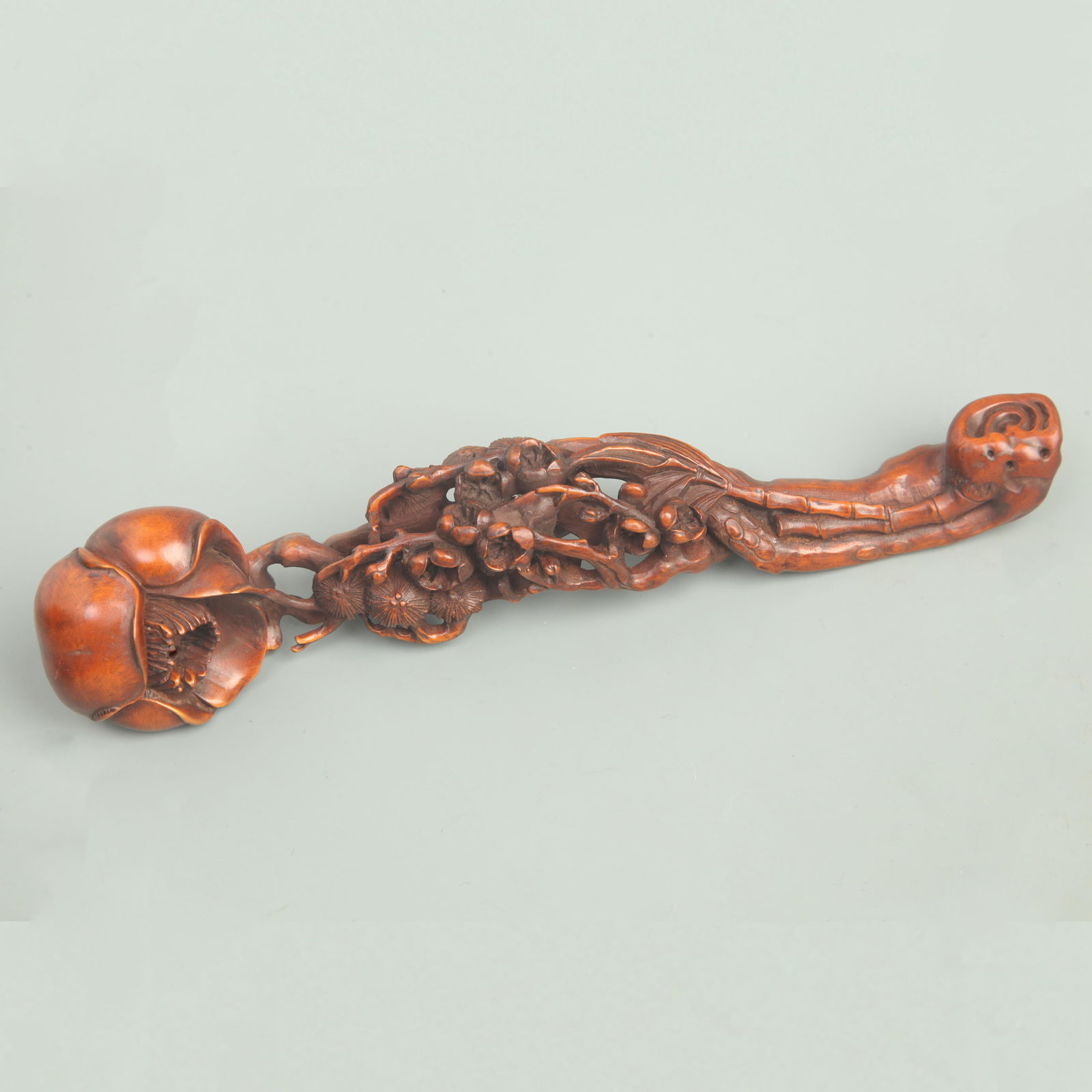 A FINELY CARVED BOXWOOD RU YI DECORATION: Long: 7.6 inch; Width: 1.8 inch; Each