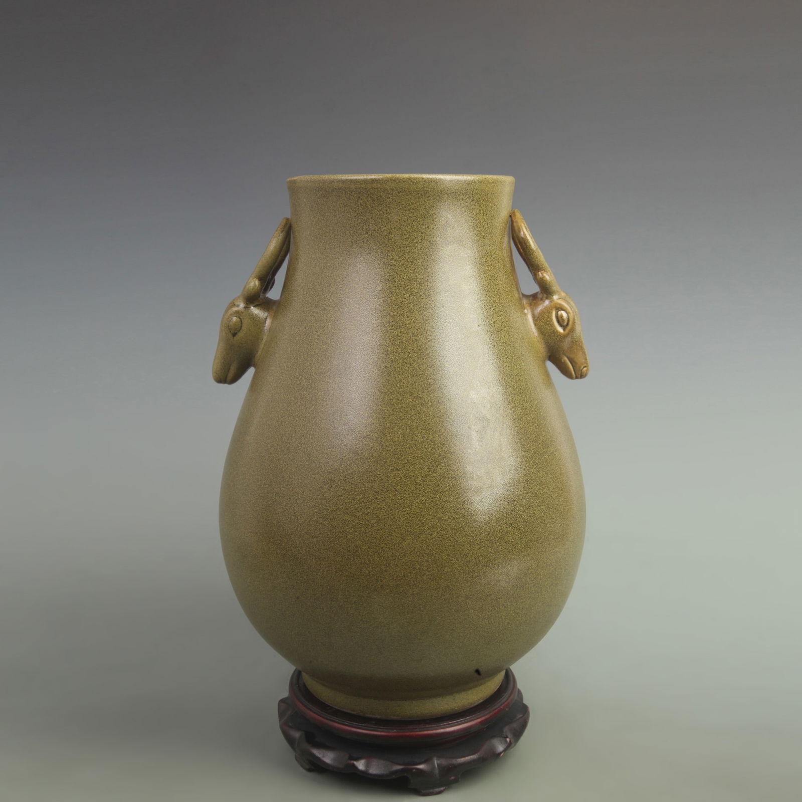 TEA LEAF DUST COLOR GLAZE DEER HEAD STYLE PORCELAIN ZUN VASE: Qing Dynasty Yong Zheng Period; High:14 inch; Width: 10.2 inch