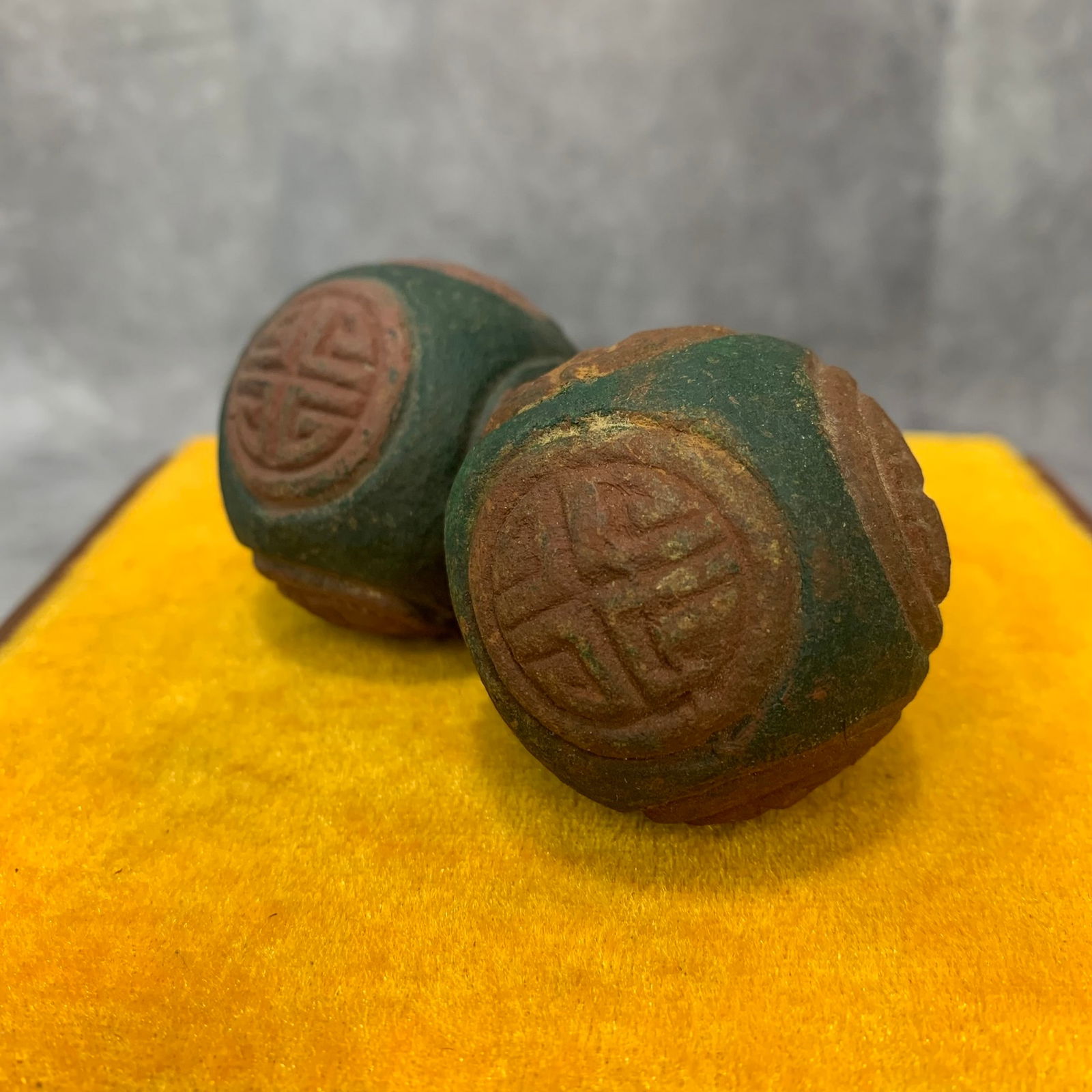 PAIR OF CARVED WOODEN PLAYING HAND BALL: Modern; Diameter: 1.8 inch