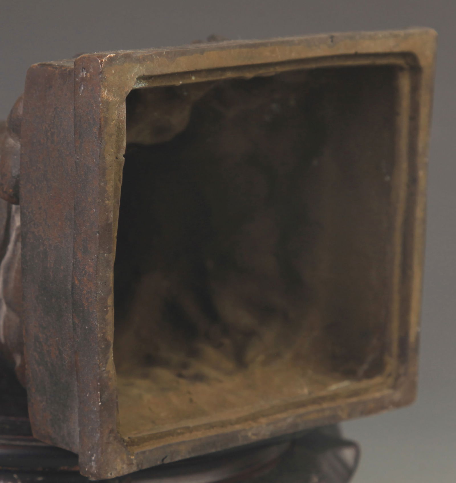 RARE FINE BRONZE SHAKYAMUNI STATUE - 5