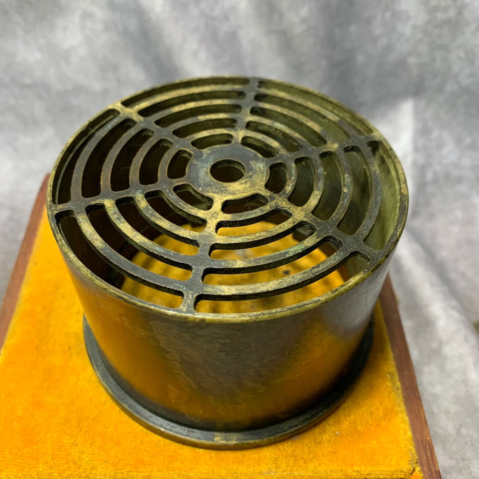 A FINE BRONZE CENSER WITH BEAST FACE PATTERNS - 5