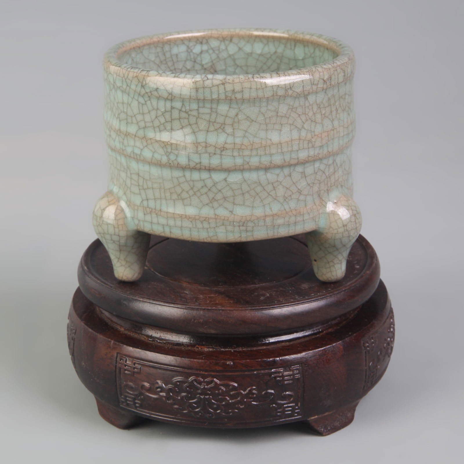 LIGHT BLUE KILN THREE-LEGGED PORCELAIN INCENSE BURNE: Qing Dynasty; High: 3.0 inch; Diameter: 3.30 inch;