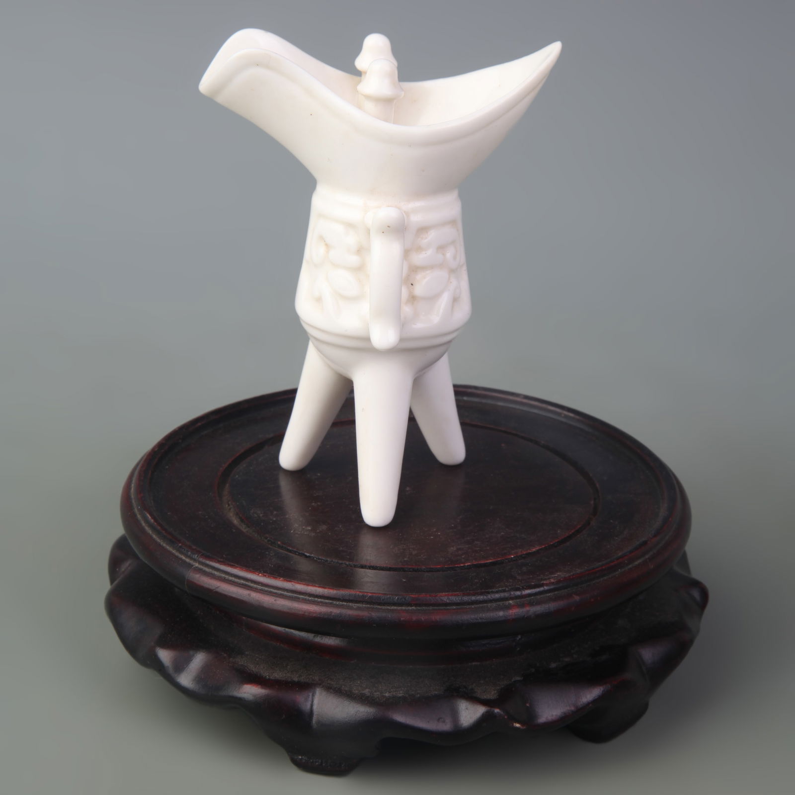 DEHUA WHITE PORCELAIN JUE WINE CUP: Qing Dynasty; High: 3.8 inch