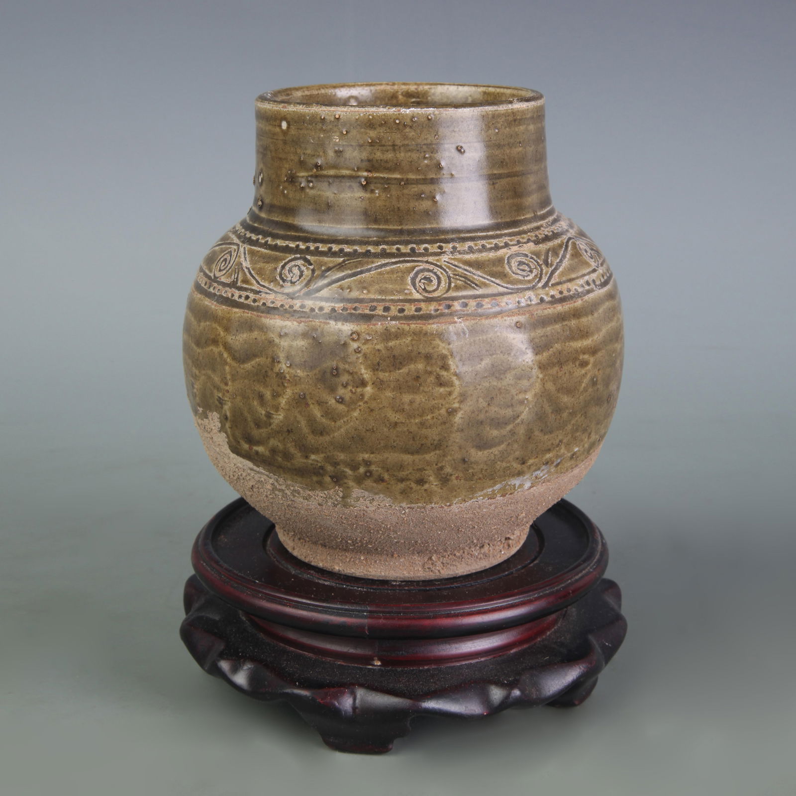 SMALL CELADON-GLAZED POTTERY JAR: Tang Dynasty Style; Diameter: 3.0 inch; High: 5.0 inch