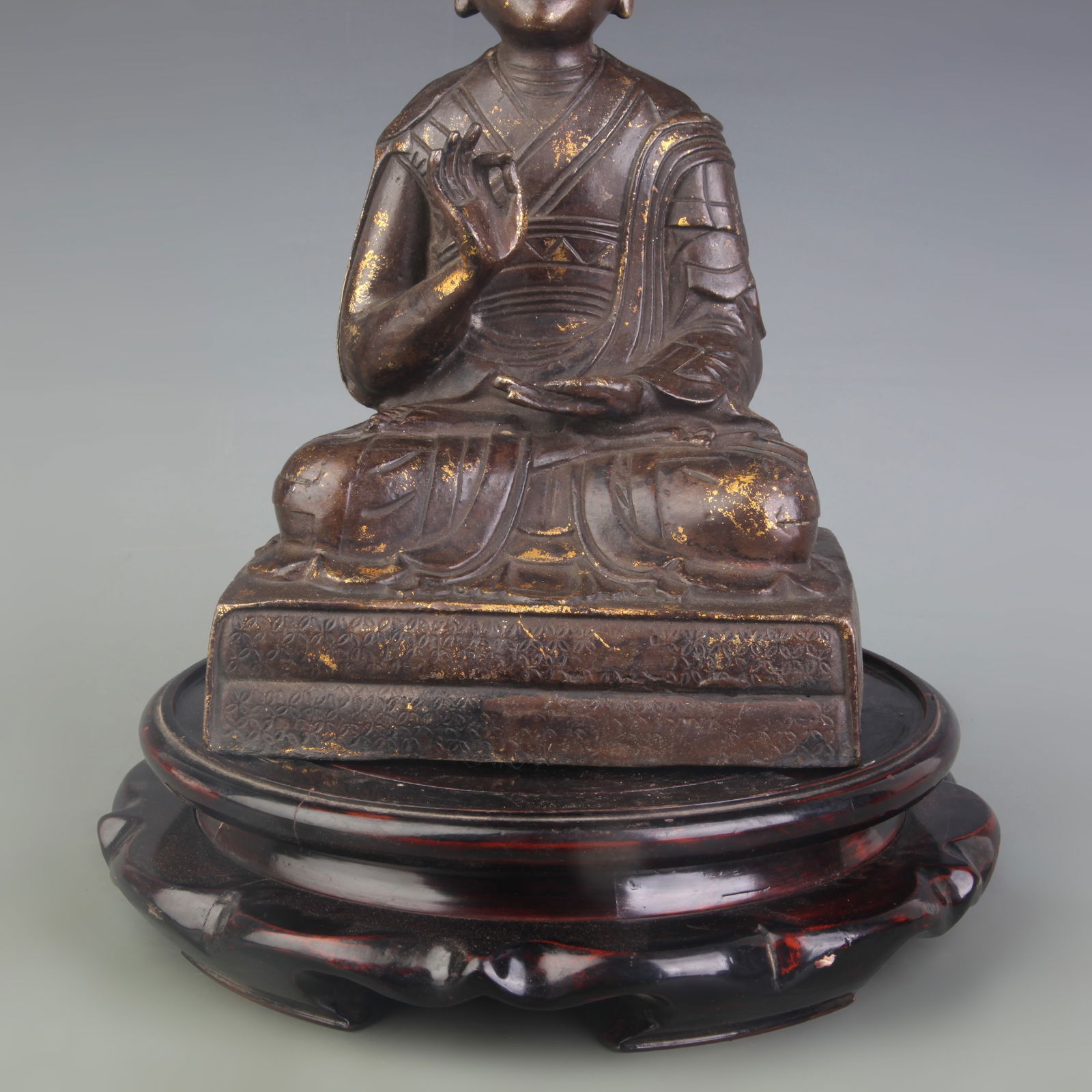 A FINELY MADE BUDDHA STATUE - 3
