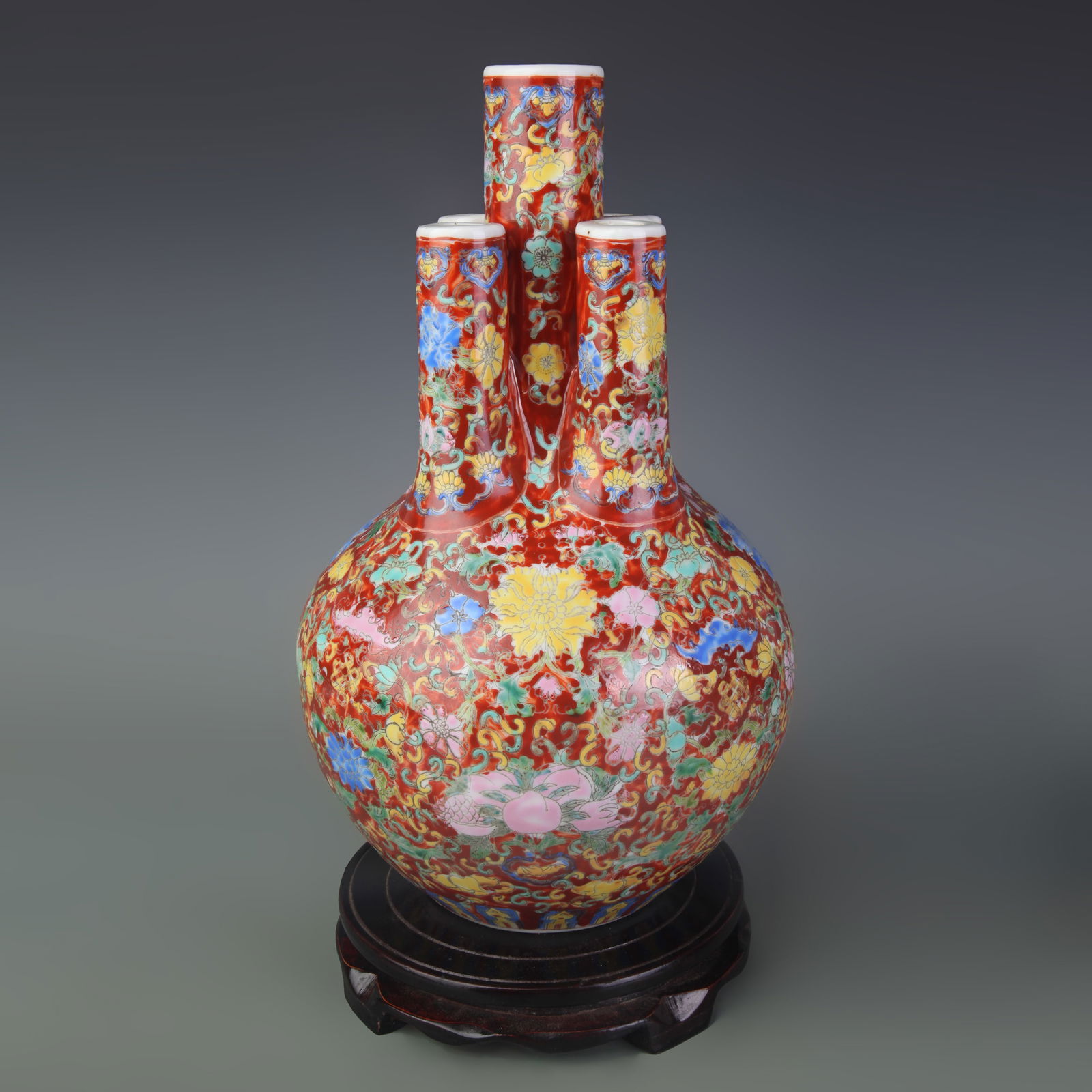 BLUE-AND-WHITE FLORAL PATTERN FIVE-OPENING STYLE PORCELAIN VASE: Qing Dynasty Qian Long Period; High: 13.0 inch; Diameter: 4.0 inch