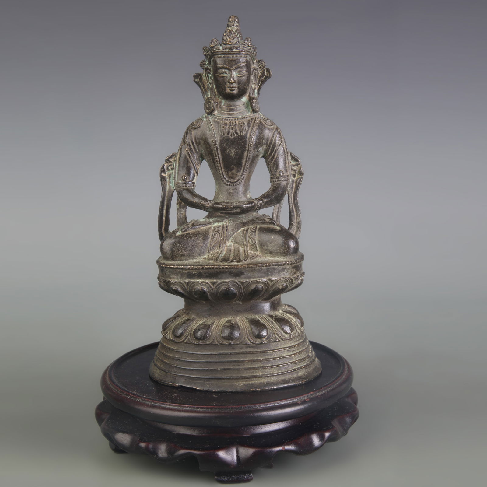 A FINE BRONZE BUDDHA STATUE: Song Dynasty Style; ; Width: 3.4 inch; High: 6.7 inch