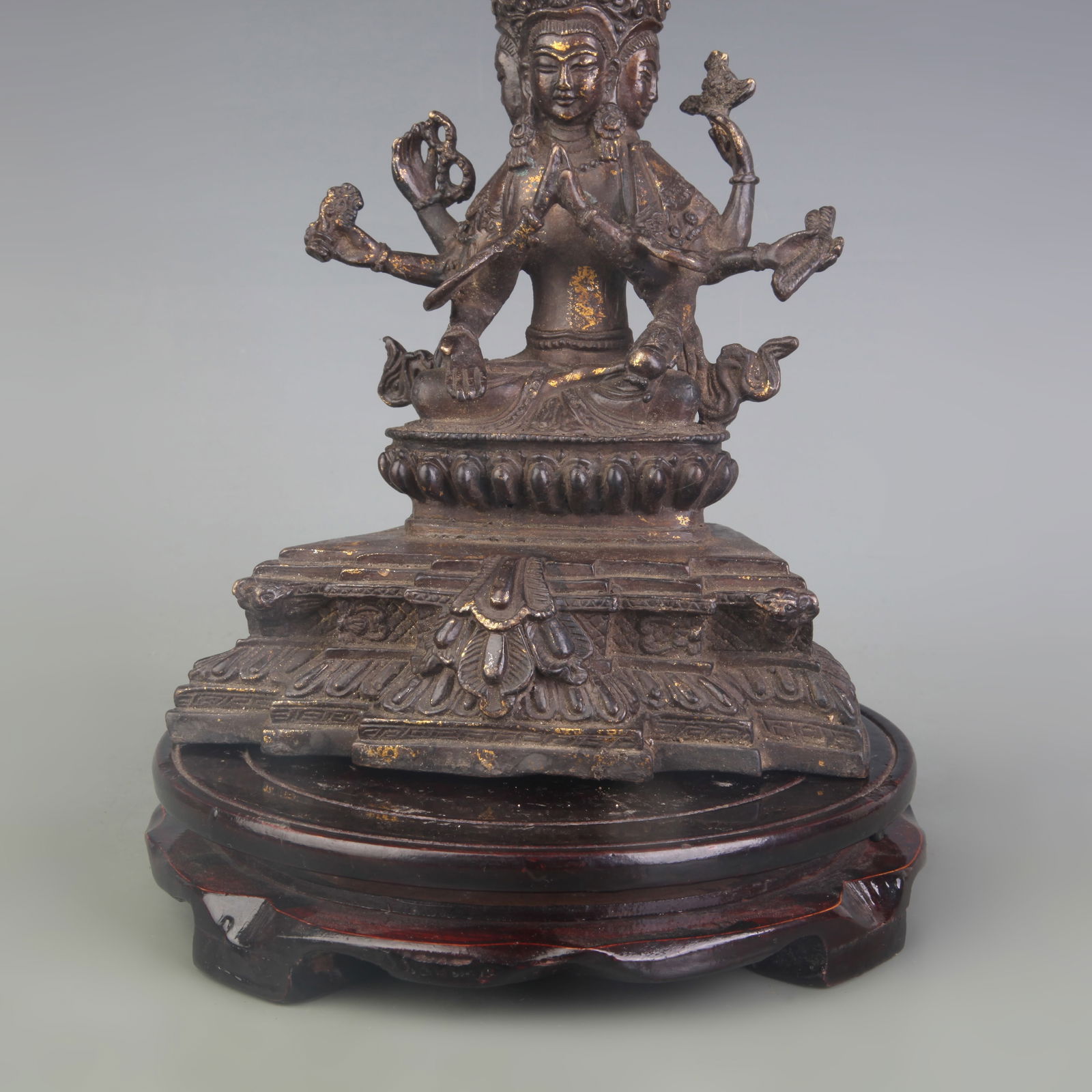 BRONZE THOUSAND-FACED BUDDHA STATUE - 3