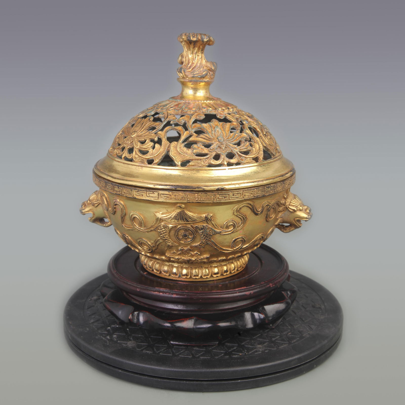 RARE GILT BRONZE HOLLOW MADE FLOWER PATTERN INCENSE BURNER: Ming Dynasty Style; Diameter: 8.0 inch; High: 8.3 inch;
