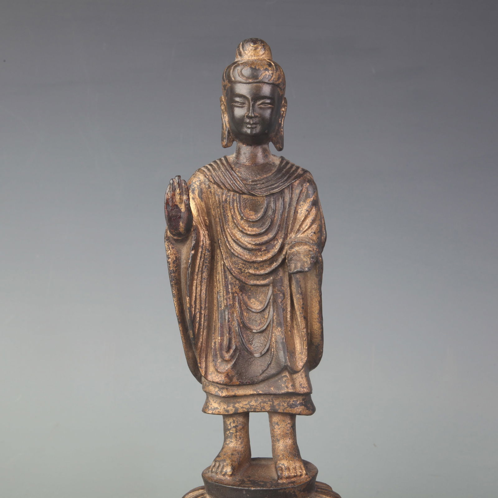 A FINE BRONZE BUDDHA STATUE - 2