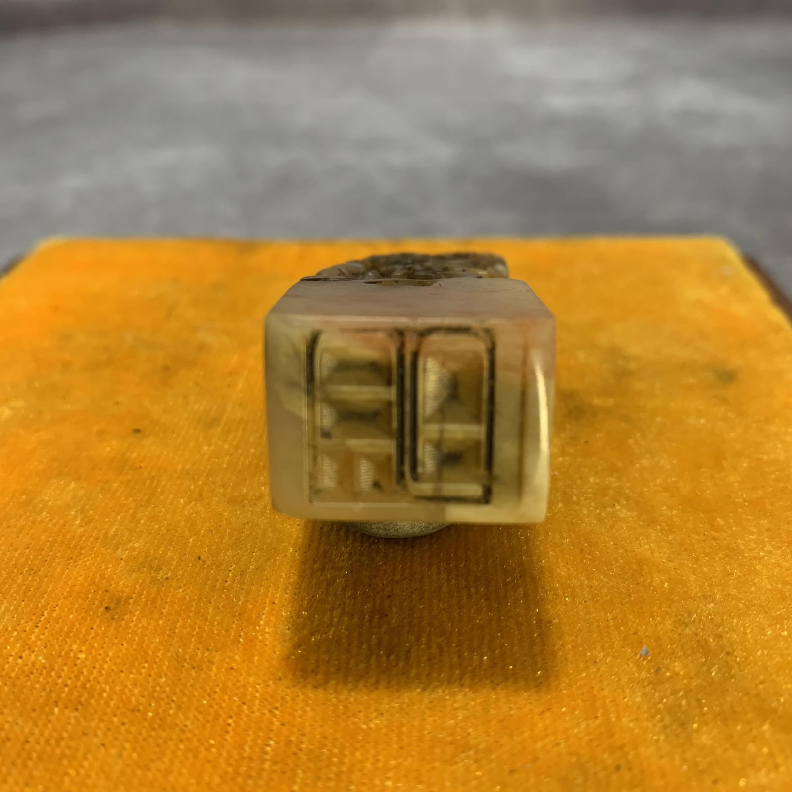 A SMALL SHOUSHAN STONE SEAL - 6