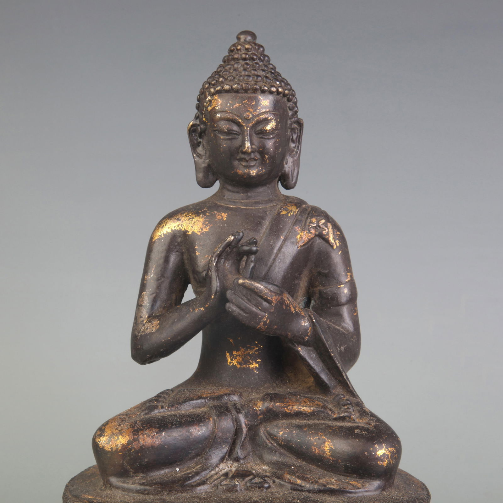 AN ROUND ANTIQUES CERAMIC JAR - 3