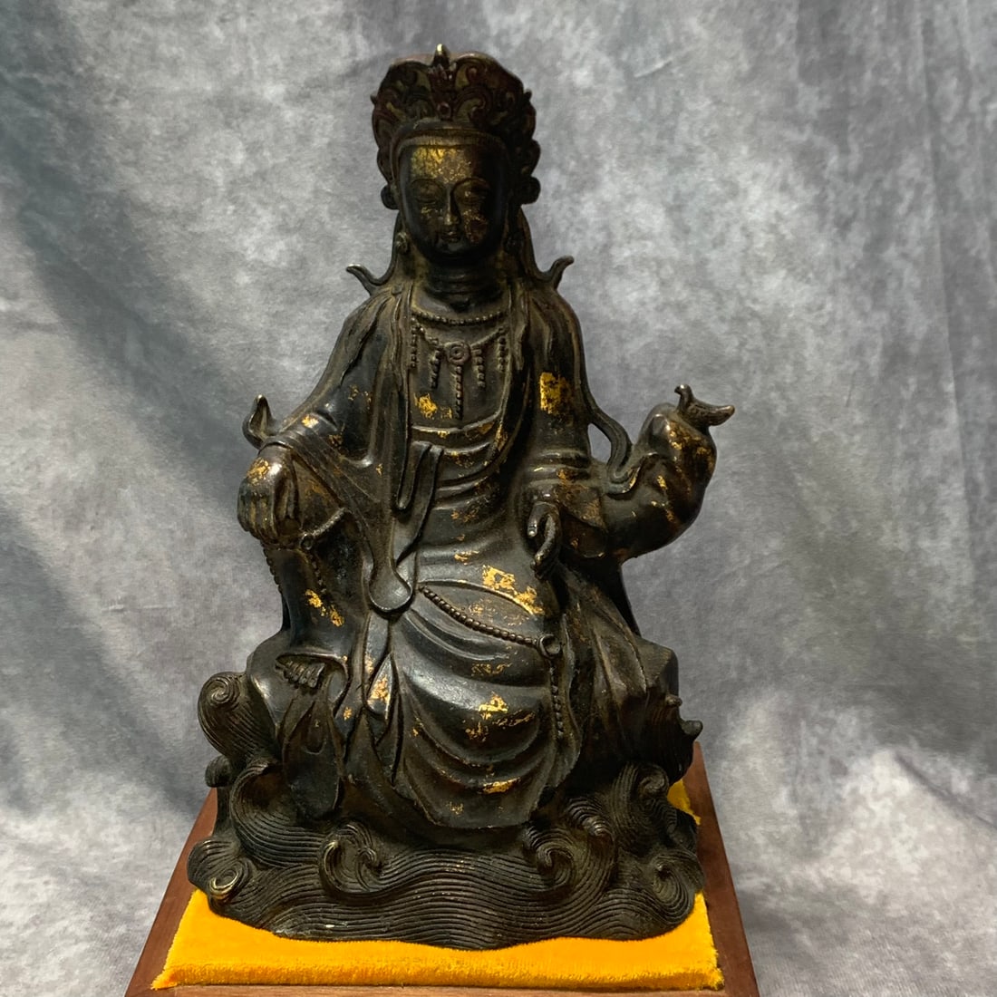 QING DYNASTY GILDED BRONZE MANJUSHRI BODHISATTVA STATUE: Qing Dynasty; Long: 5.8 inch; High: 9.1 inch;