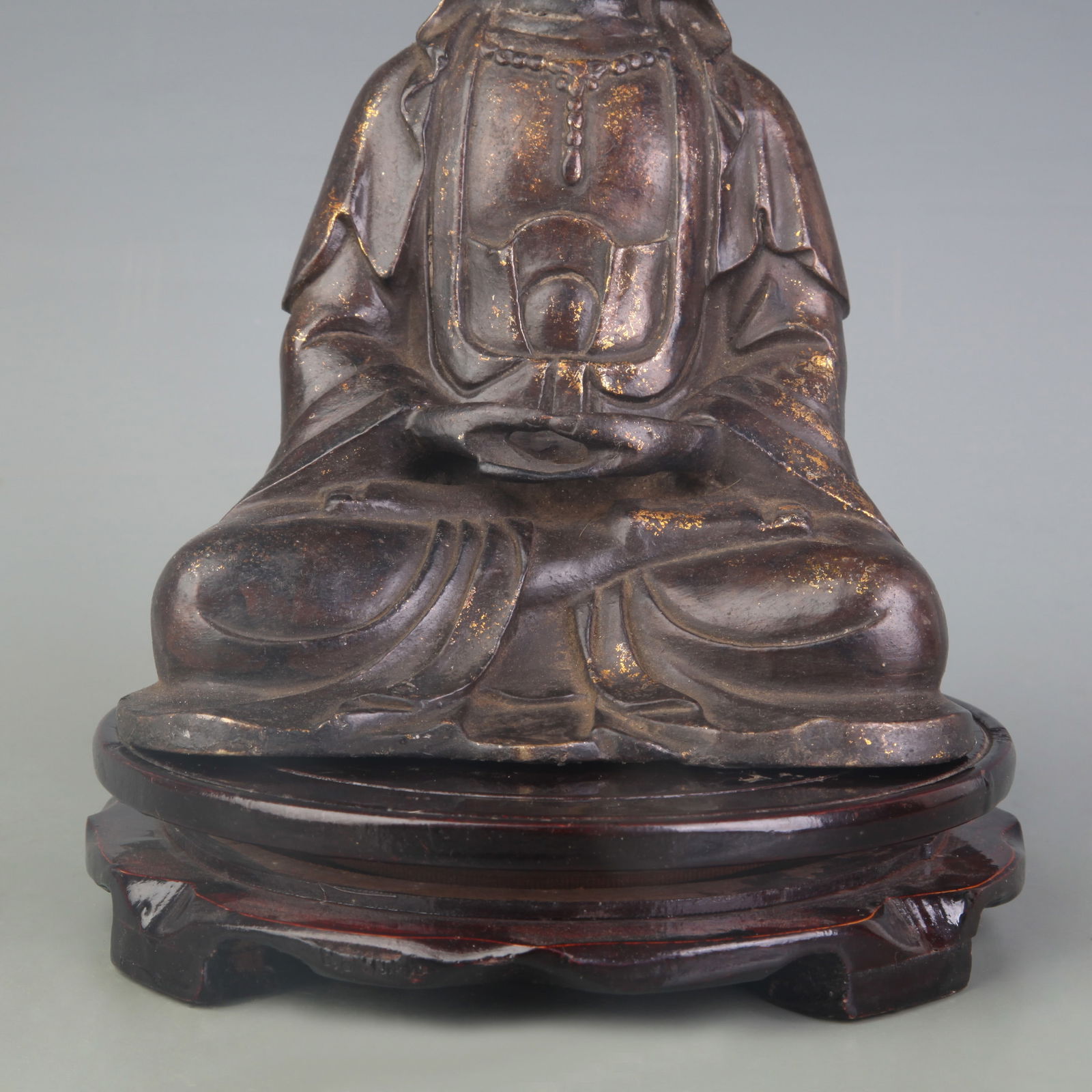 A FINE GUANYIN SEATED STATUE - 3