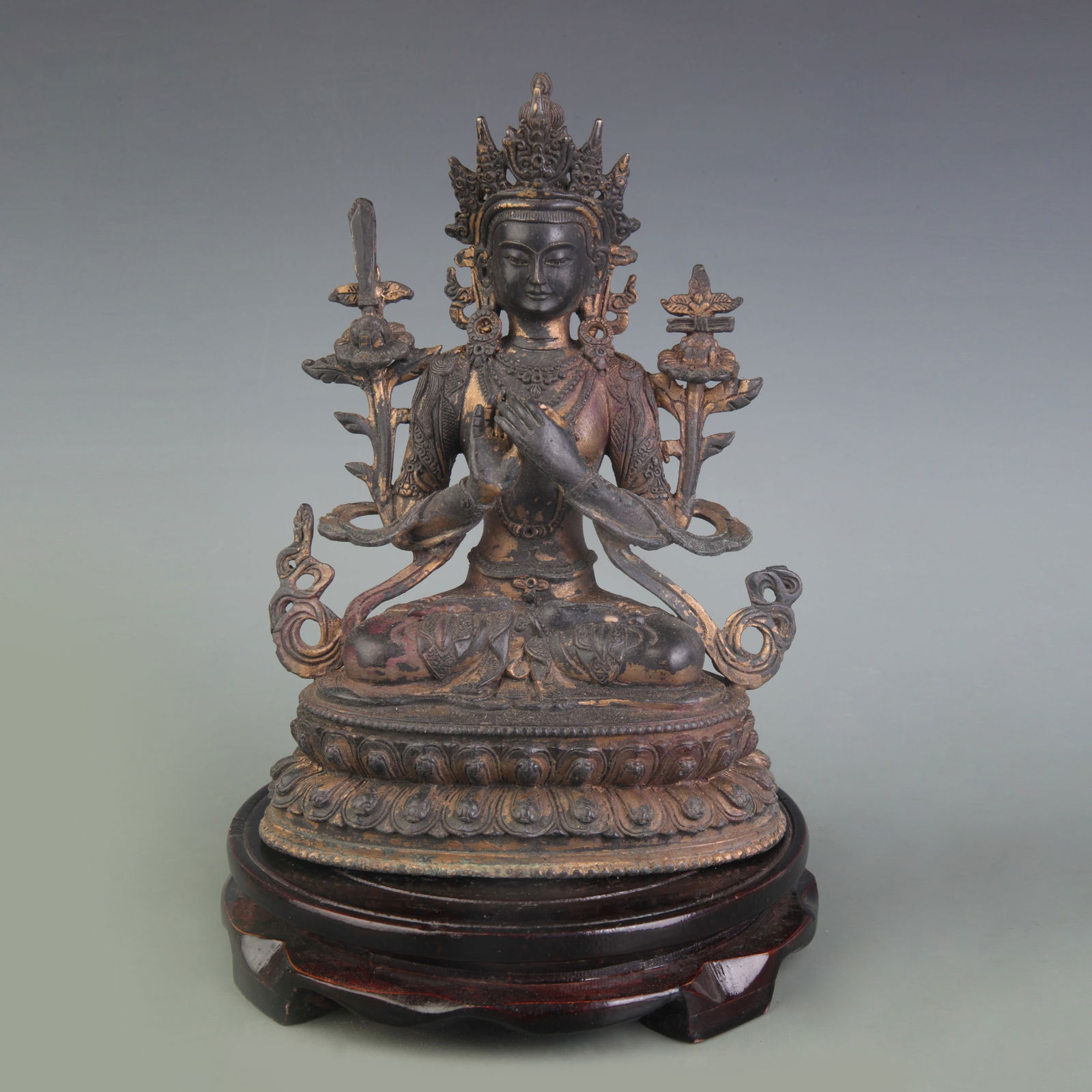 A FINE BRONZE MANJUSHRI BODHISATTVA STATUE: Qing Dynasty; High: 8.5 inch