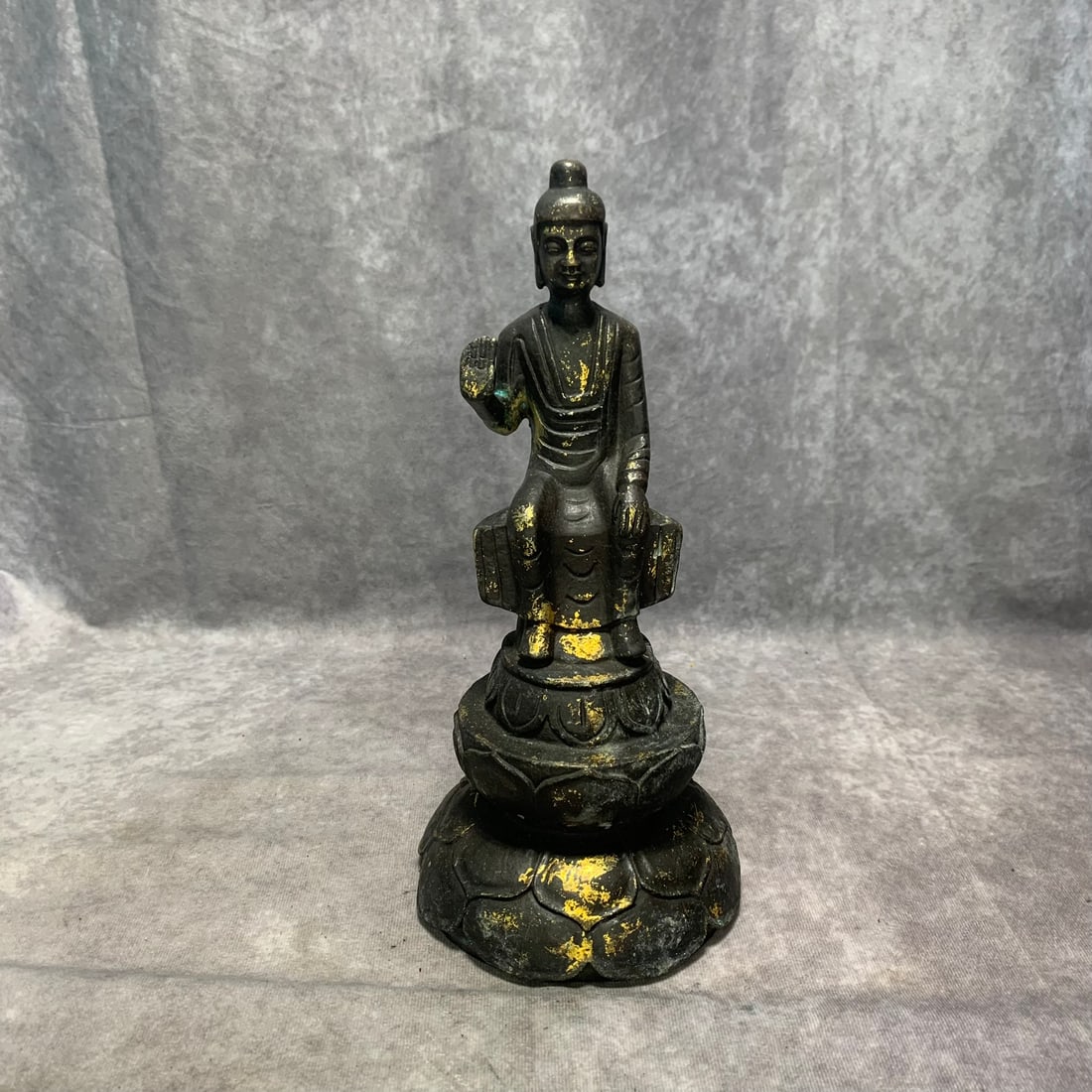 BRONZE SHAKYAMUNI BUDDHA STATUE: Qing Dynasty; Long: 5.2 inch; Width: 5.2 inch; High: 11 inch;