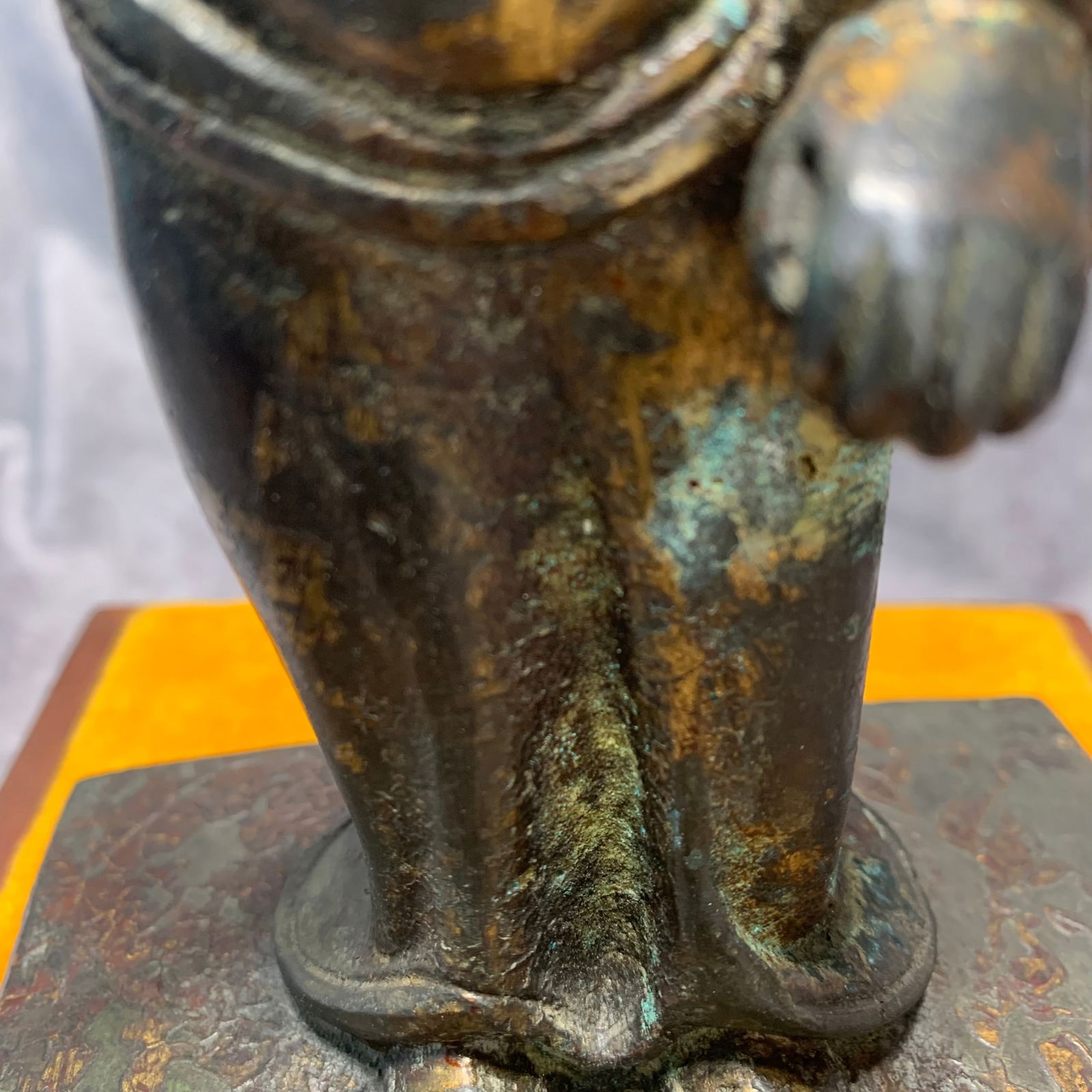 GILT BRONZE TIBETAN BUDDHIST STATUE - 3