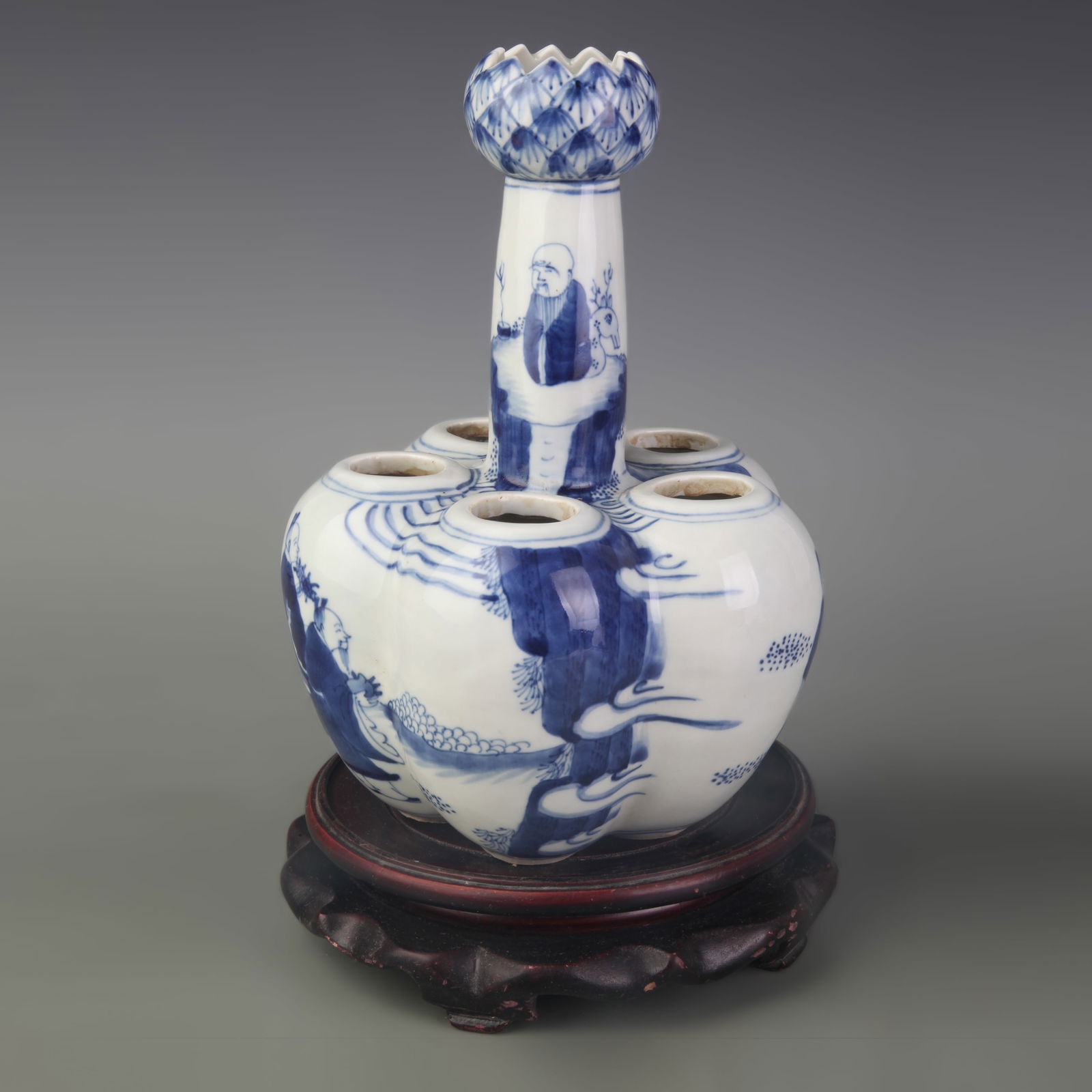 BLUE-AND-WHITE FIGURATIVE SIX-HOLE PORCELAIN BOTTLE: Qing Dynasty; Kang XiPeriod; Width: 6.1 inch; High: 9.1 inch;