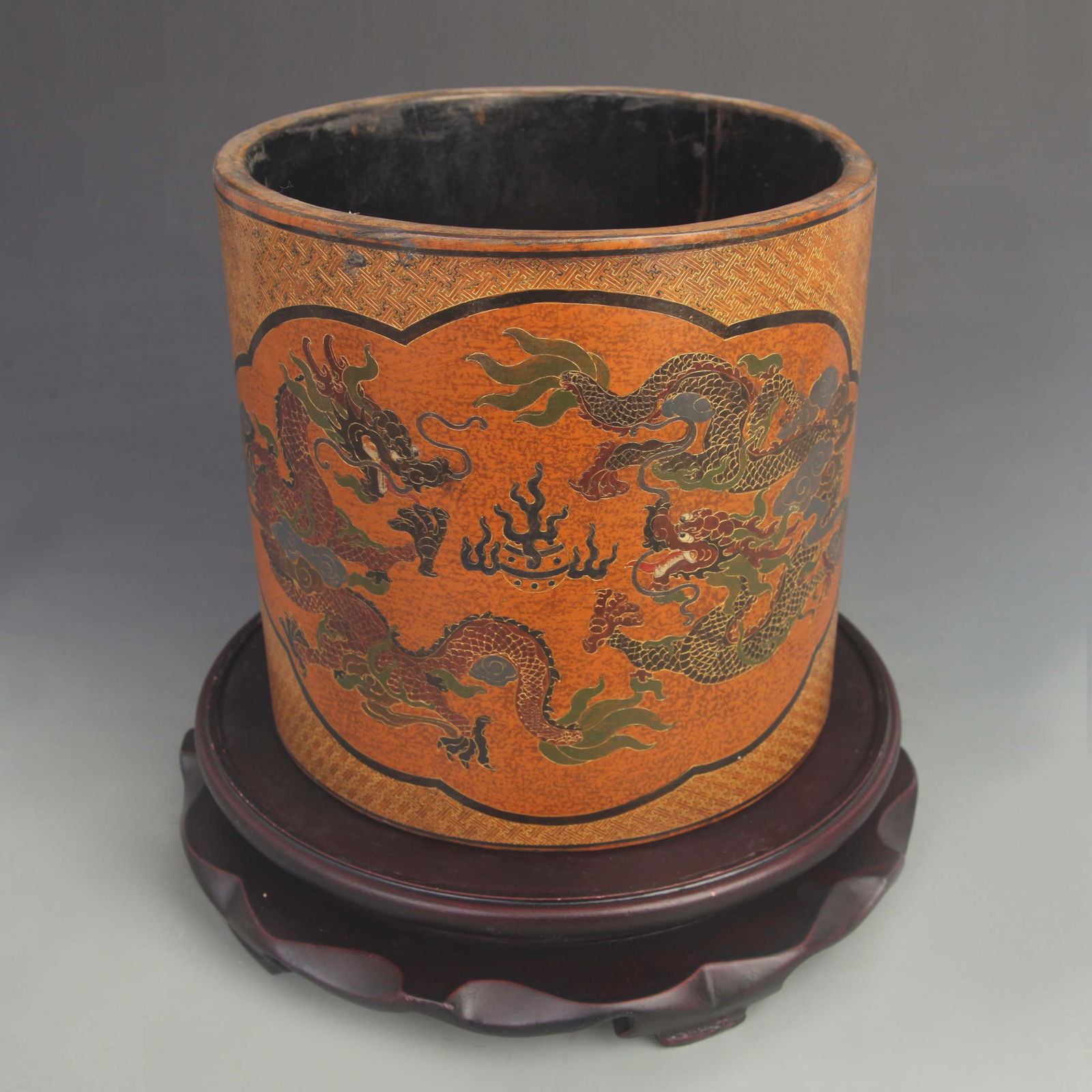 FINE LACQUER PAINTED AND GILT DRAGON WOODEN BRUSH POT: 20th Century; High: 8.00 inch; Diameter: 8.25 inch