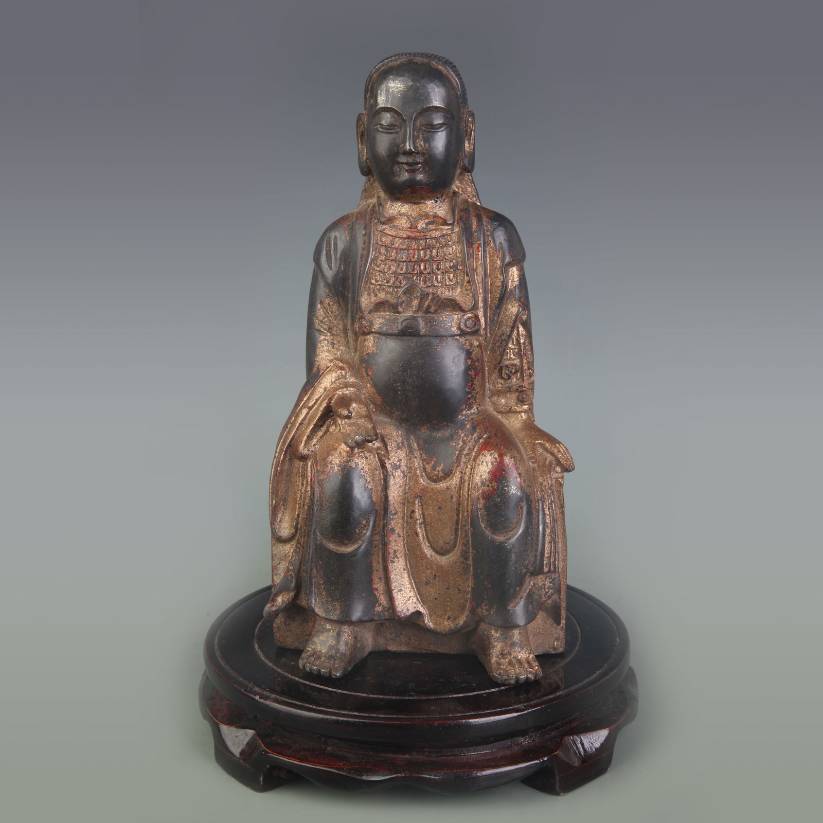 A FINE BRONZE BUDDHA STATUE (1 of 5)