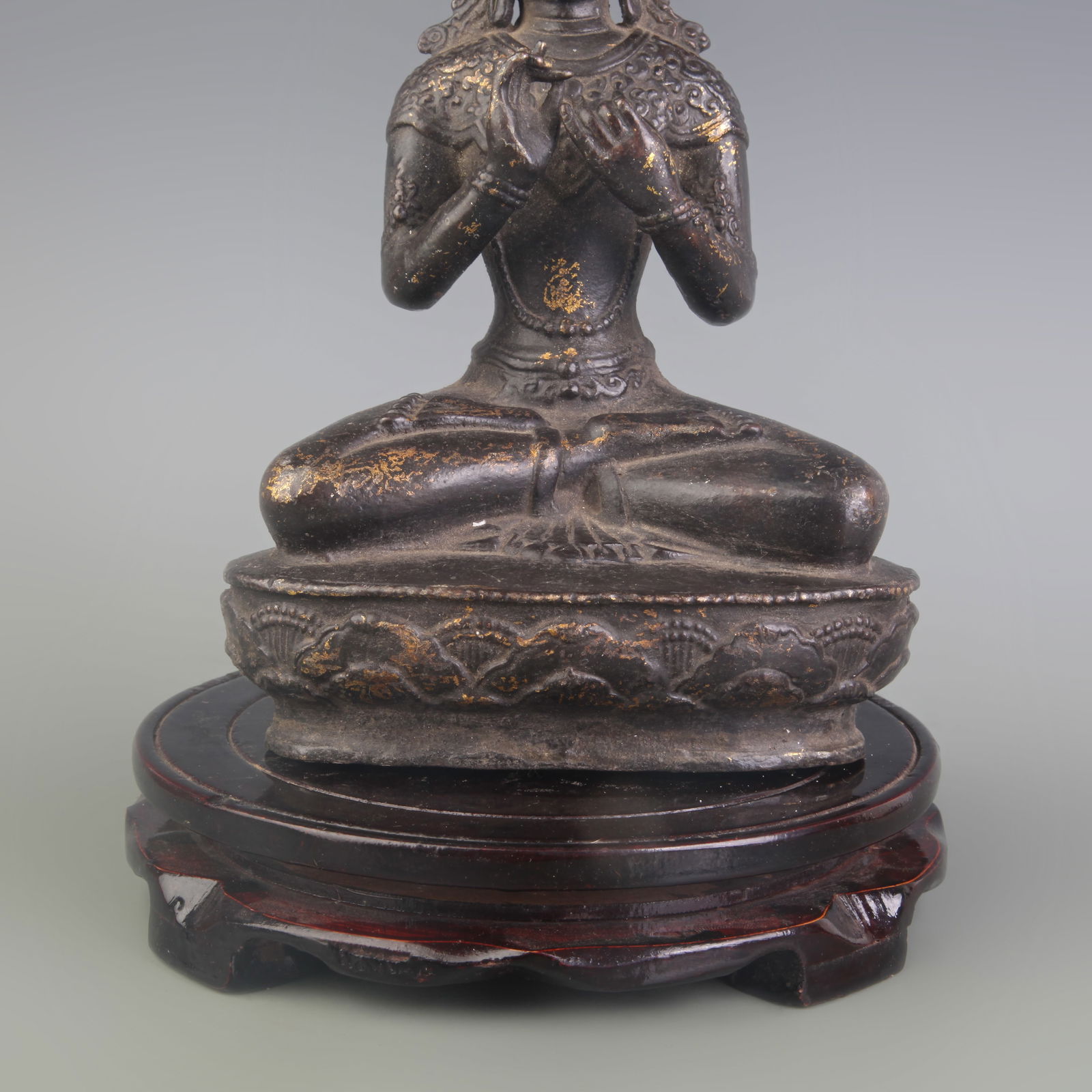 A FINE BRONZE BUDDHA FIGURE - 3