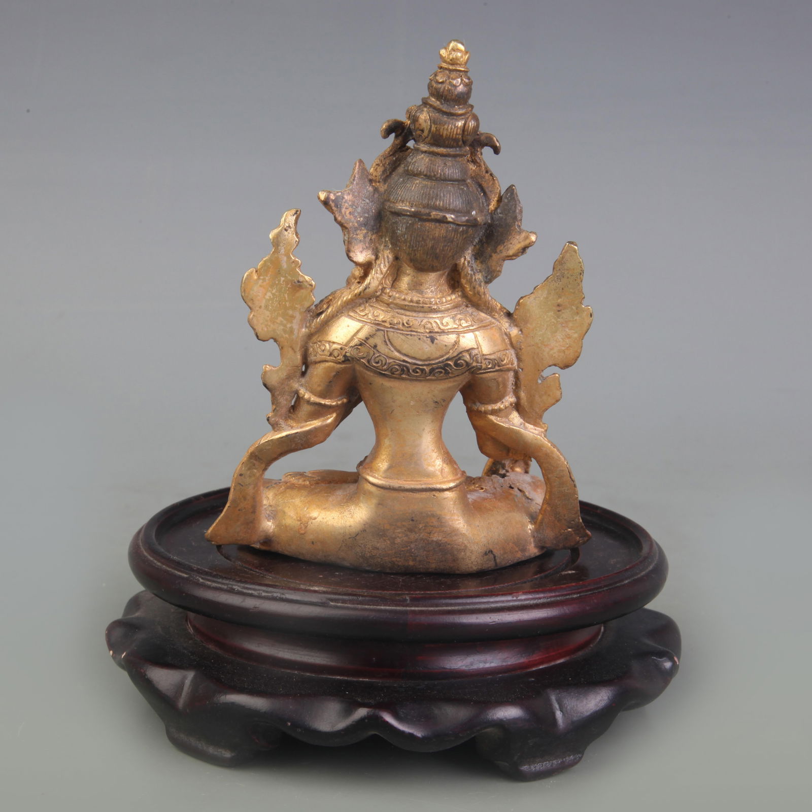 A SMALL BRONZE WHITE TARA STATUE - 4