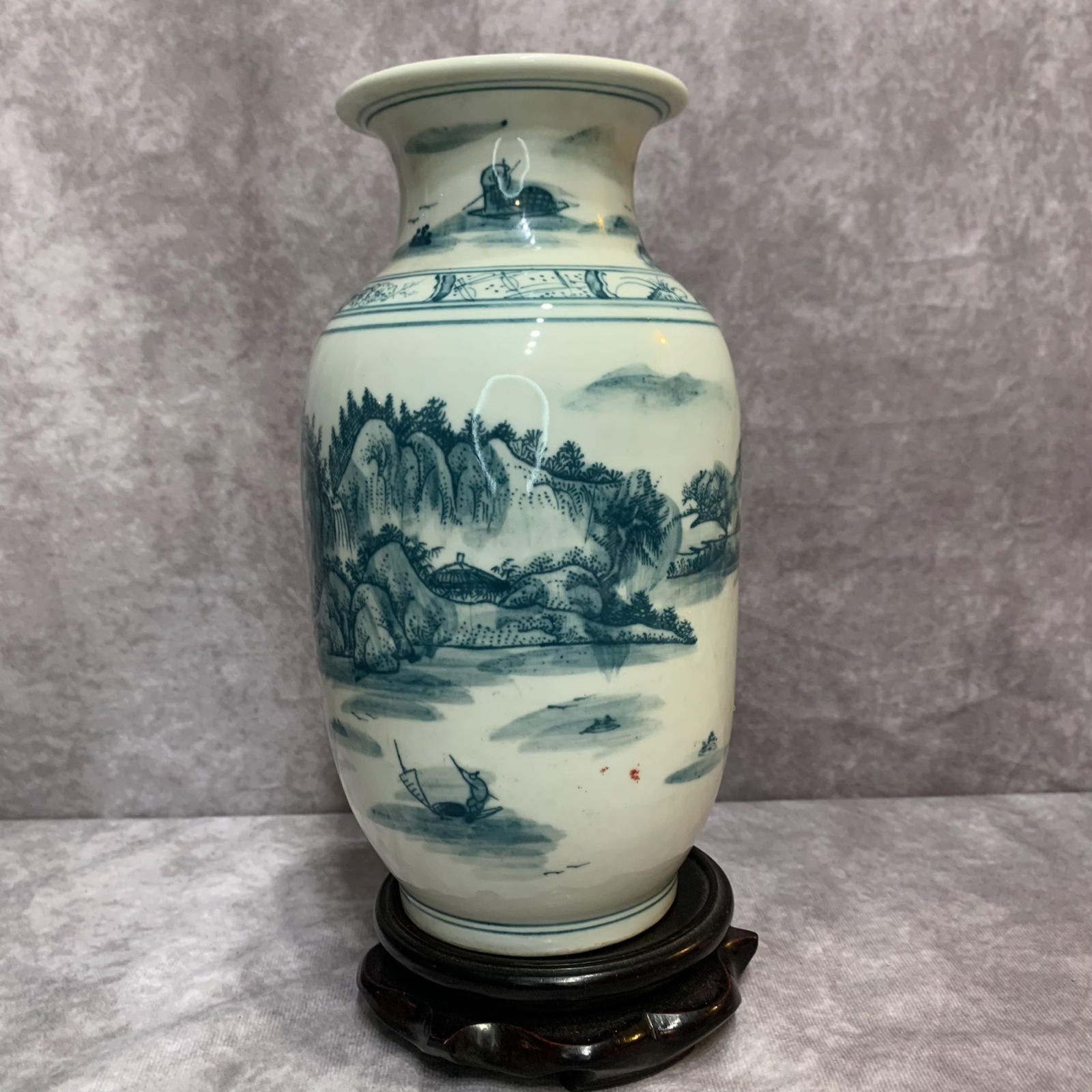 A FINELY LANDSCAPING PATTERN PORCELAIN VASE - 4