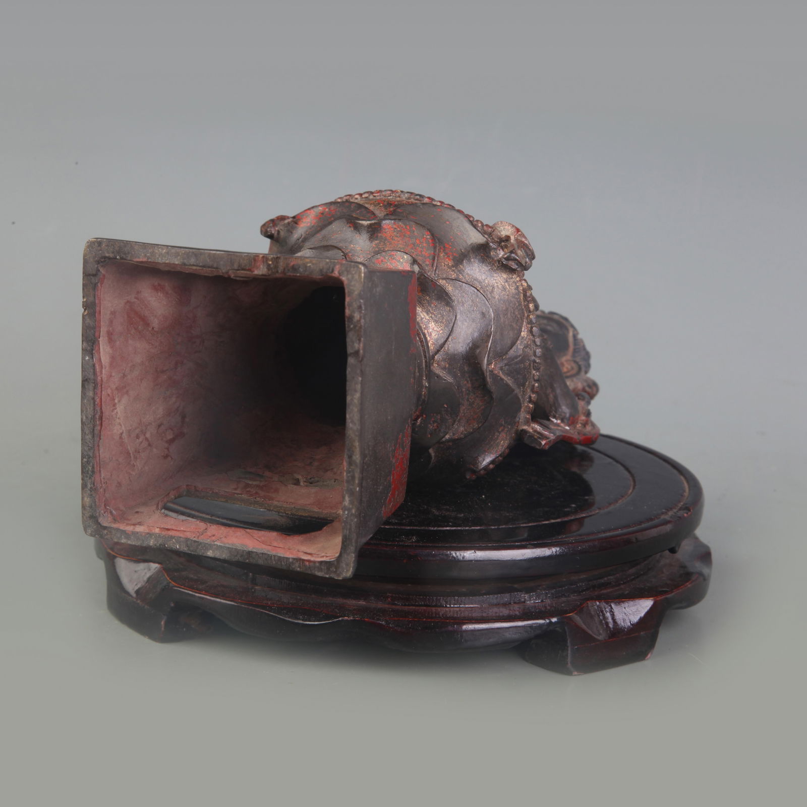 A FINE BRONZE SHAKYAMUNI STATUE - 6