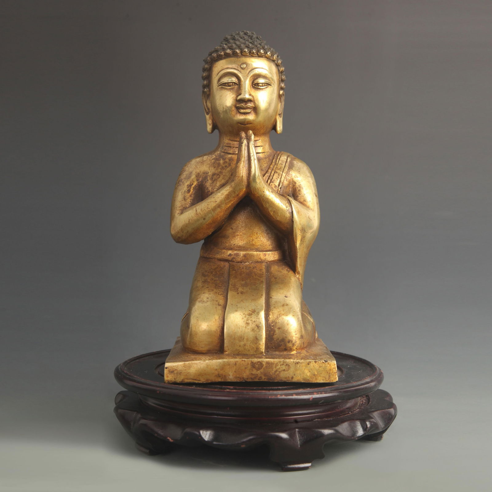 TIBETAN BRONZE AMITABHA BUDDHA: 20th Century; High: 10.0 inch; Width: 4.25 inch;