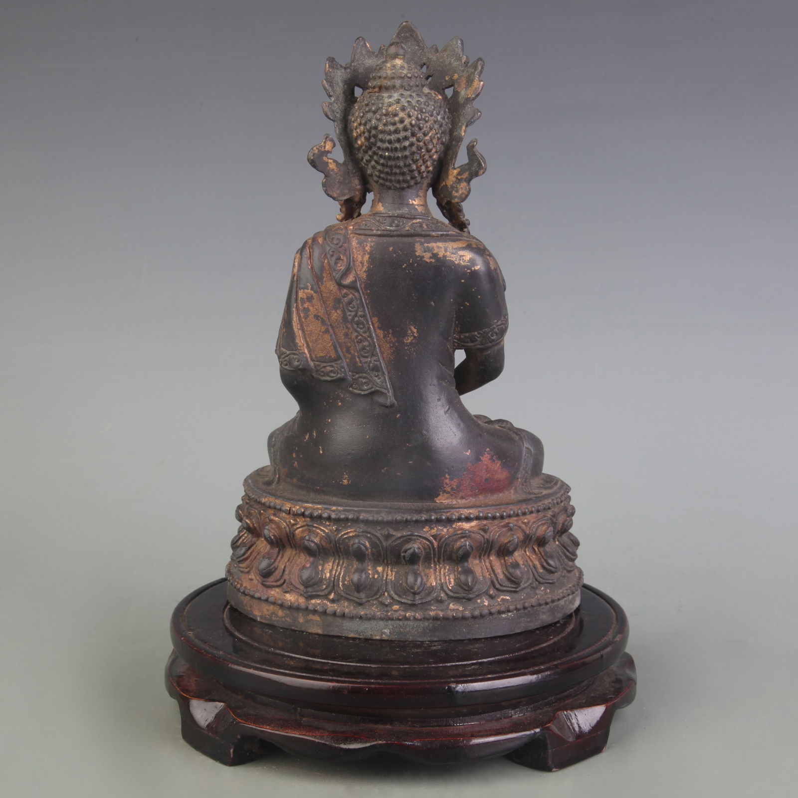 A FINE BRONZE BUDDHA FIGURE - 4
