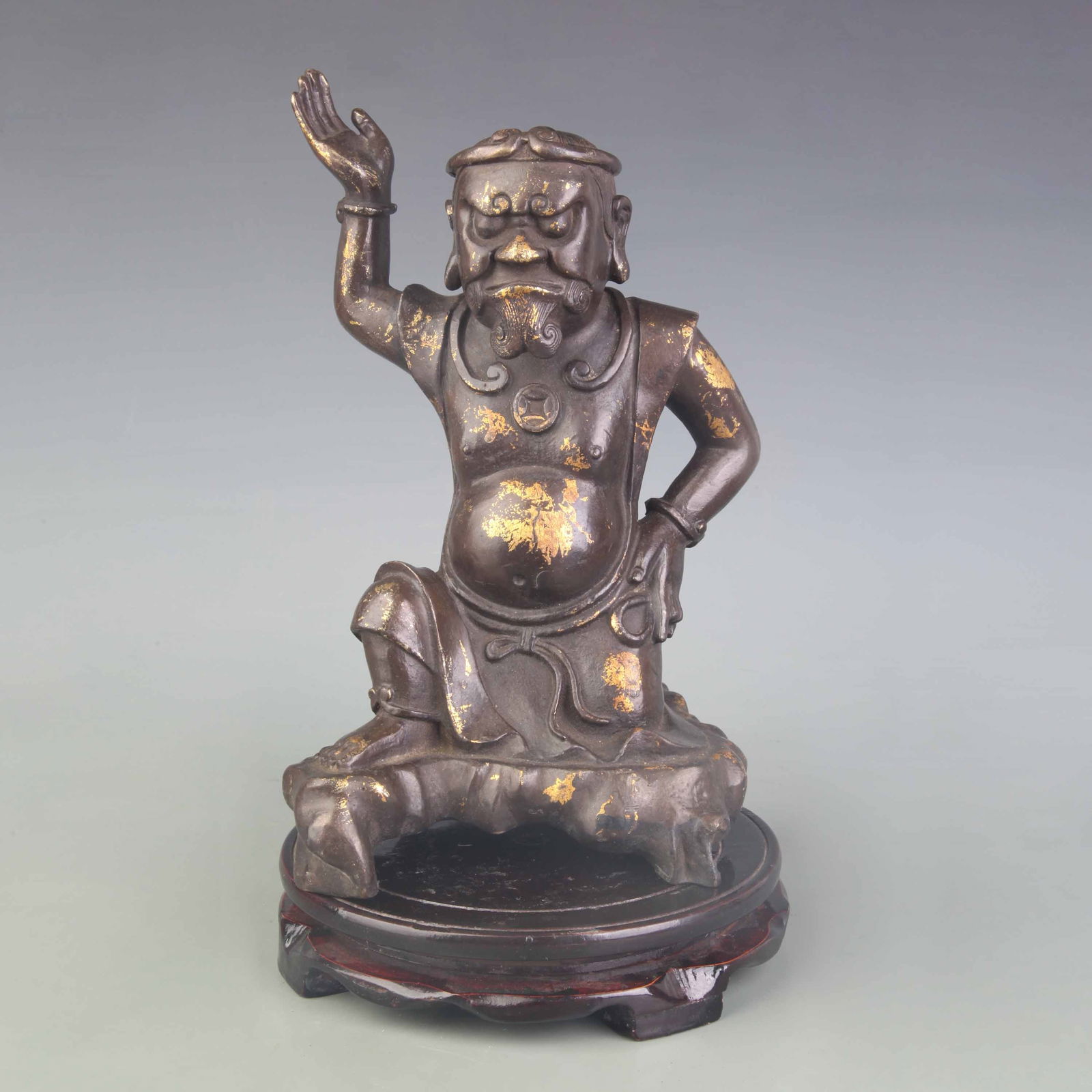 A FINELY MADE BUDDHA STATUE: Qing Dynasty; High: 10.3 inch;