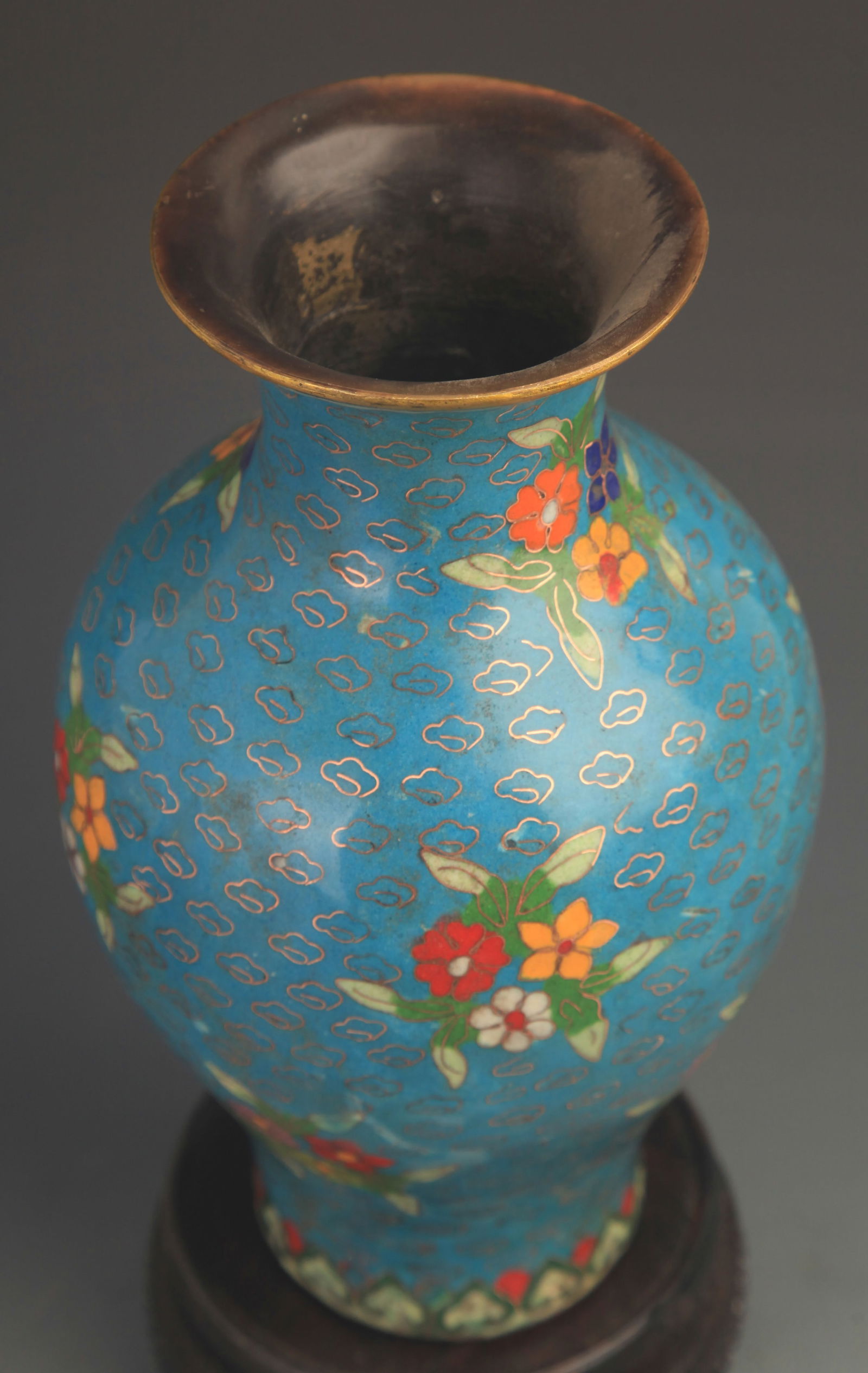 RARE CLOISONNE ENAMEL FLOWER PATTERN BRONZE VASE - 2