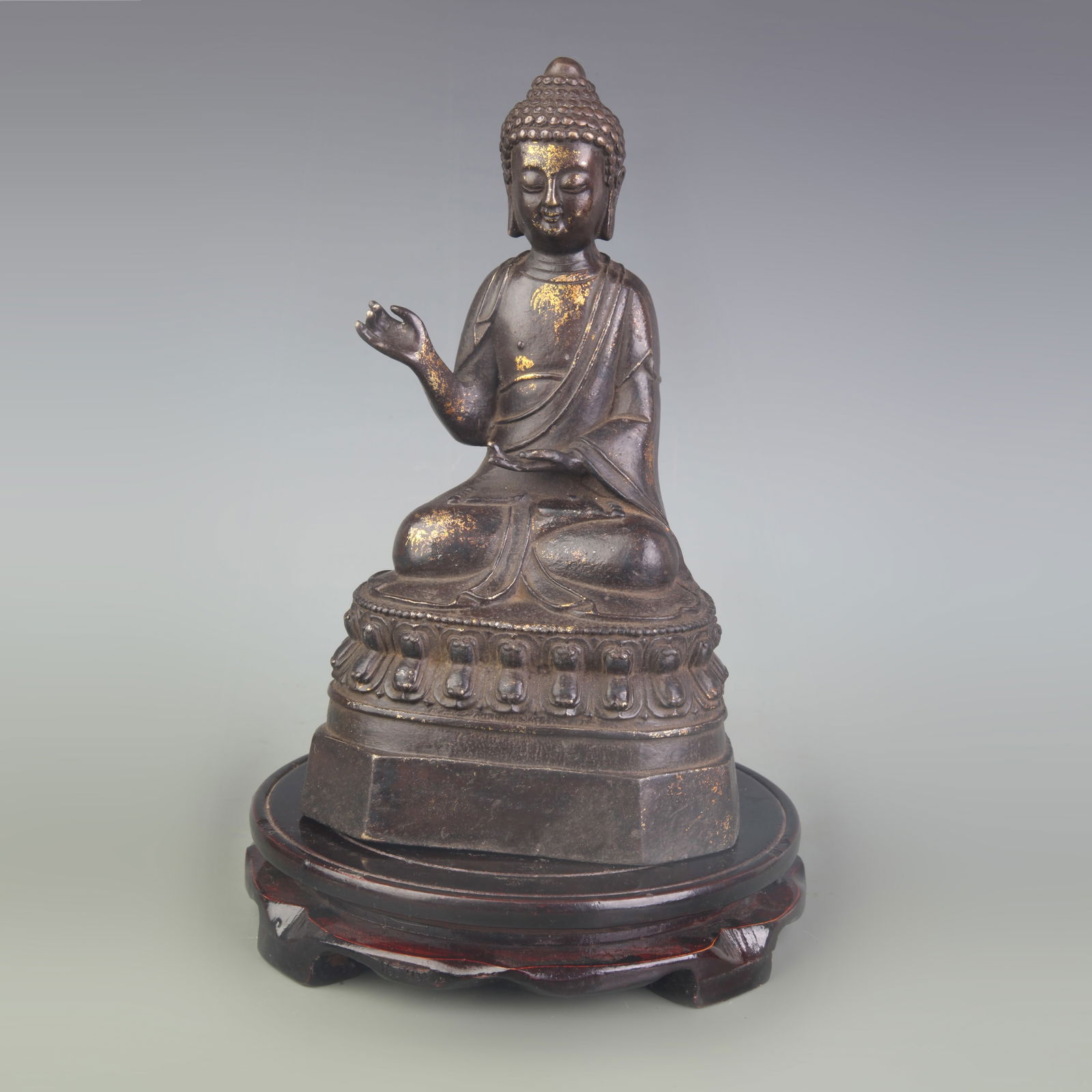 A FINE BRONZE GILT GAUTAMA BUDDHA STATUE: Qing Dynasty Qian Long Period; High: 9.0 inch