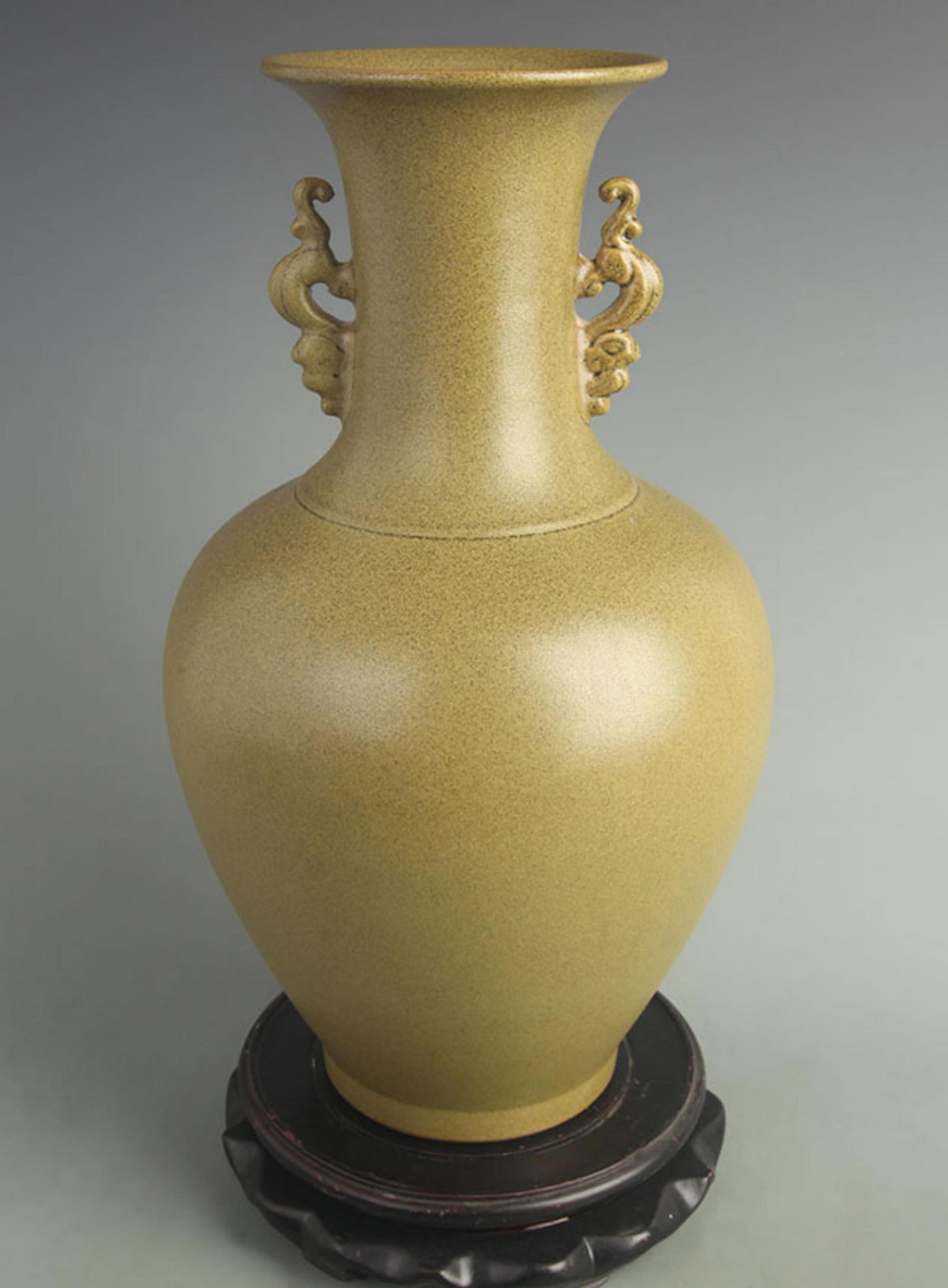 A FINE TEA COLOR GLAZED DOUBLE EAR PORCELAIN VASE (1 of 5)