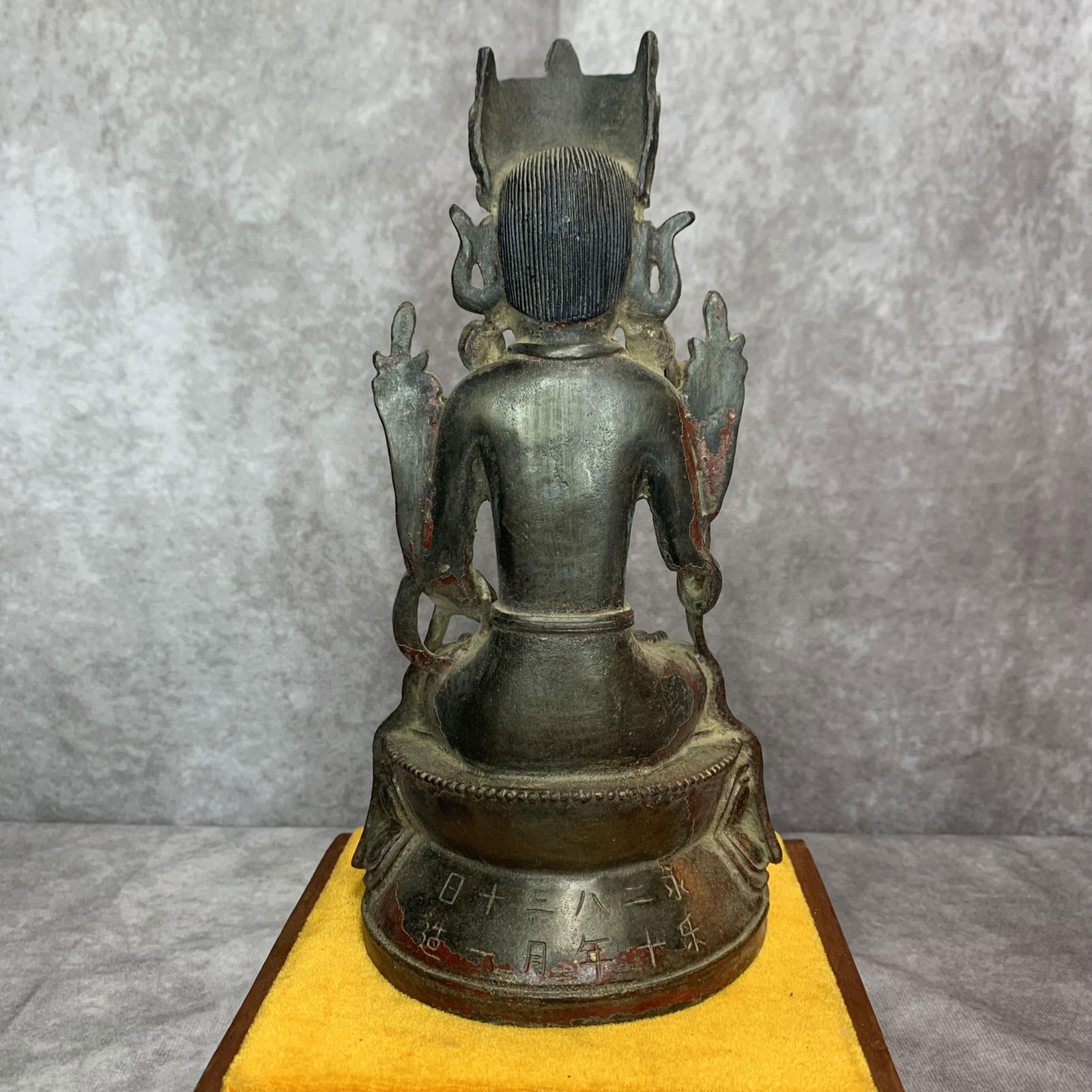 A FINE BRONZE BUDDHA STATUE - 4