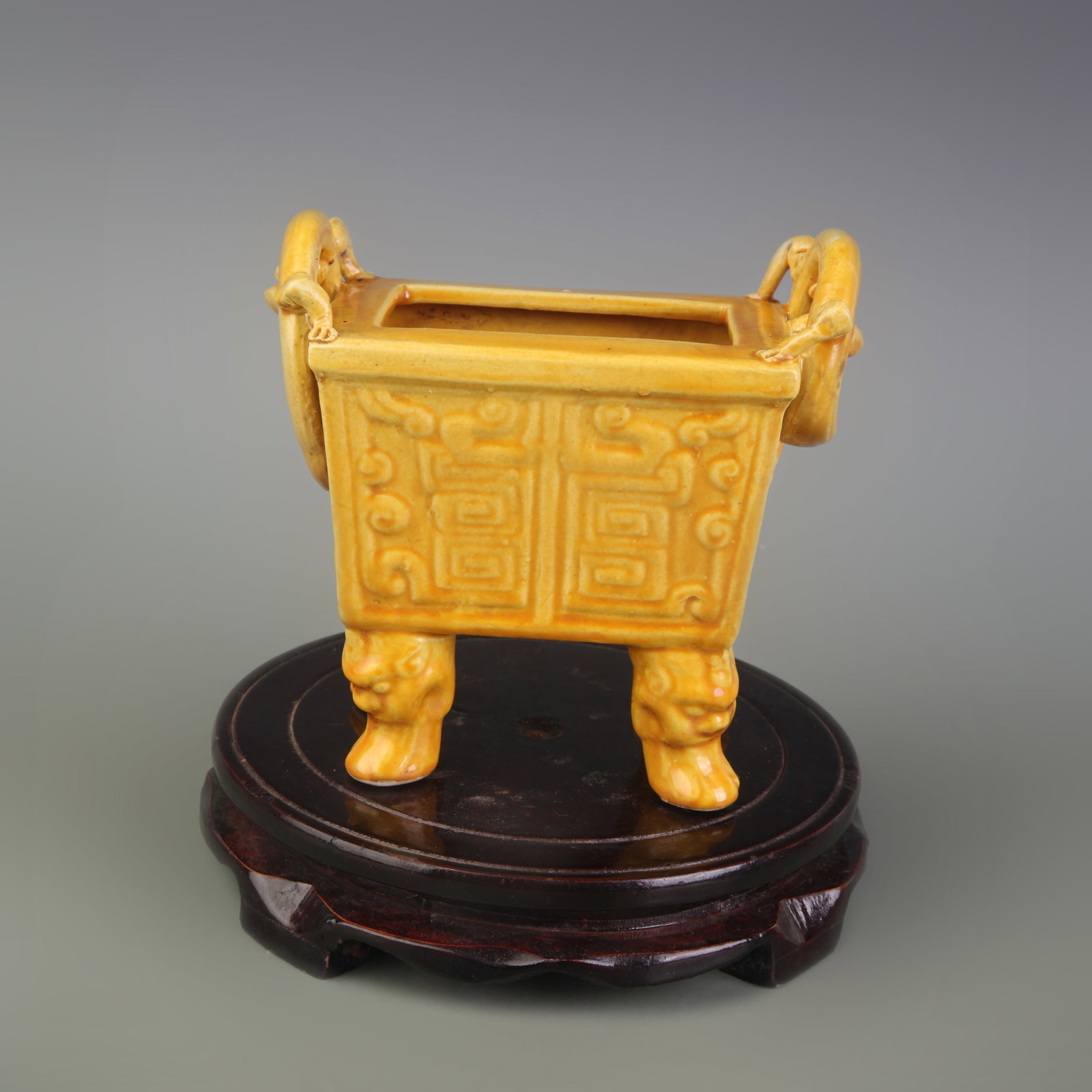 YELLOW-GLAZED SQUARE DING STYLE PORCELAIN INCENSE BURNER: Qing Dynasty Qian Long Period: Long: 5.5 inch; High: 5.6 inch
